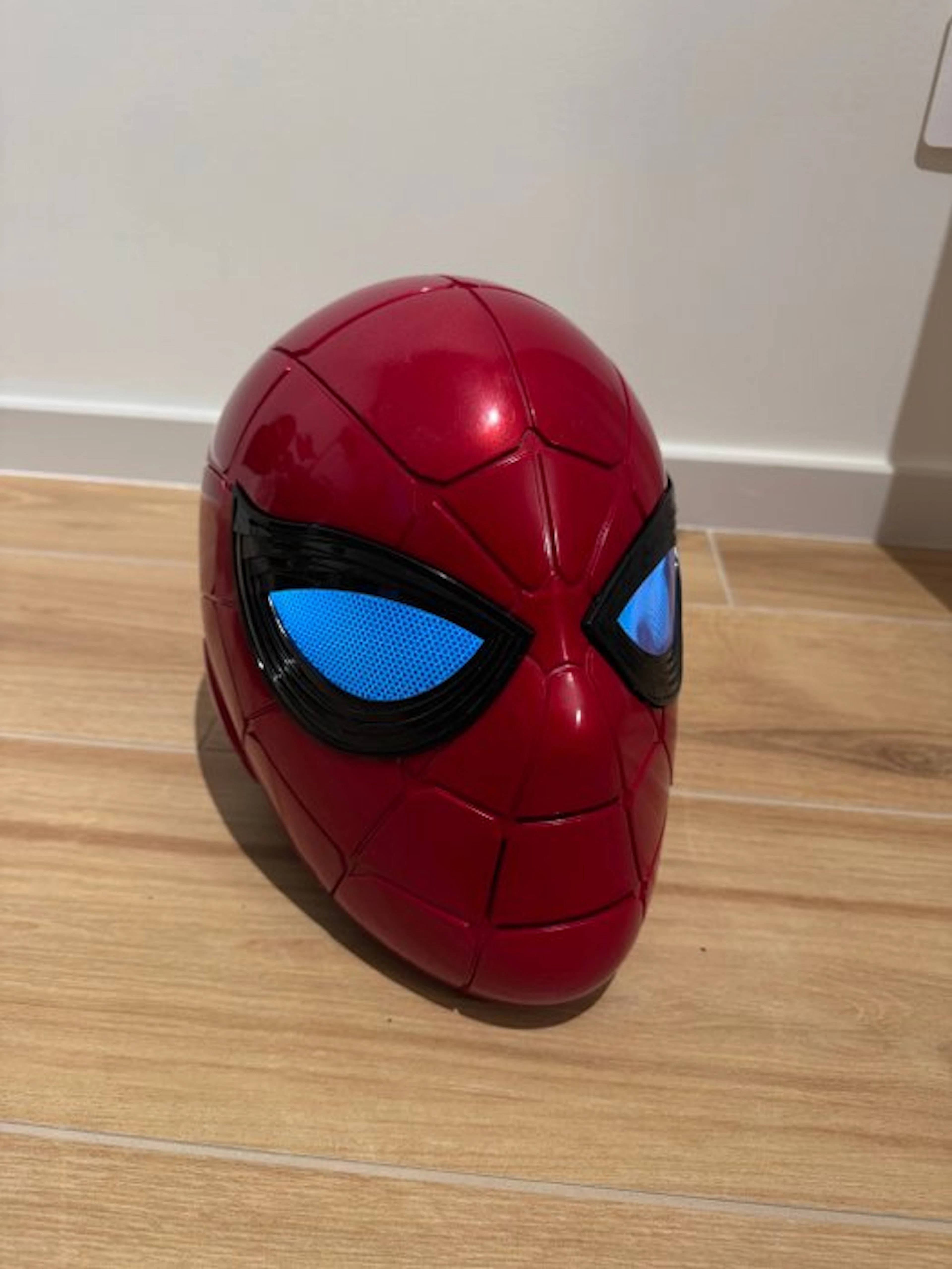 Marvel: Avengers - Hasbro - - Movie prop Helmet Spiderman Legends