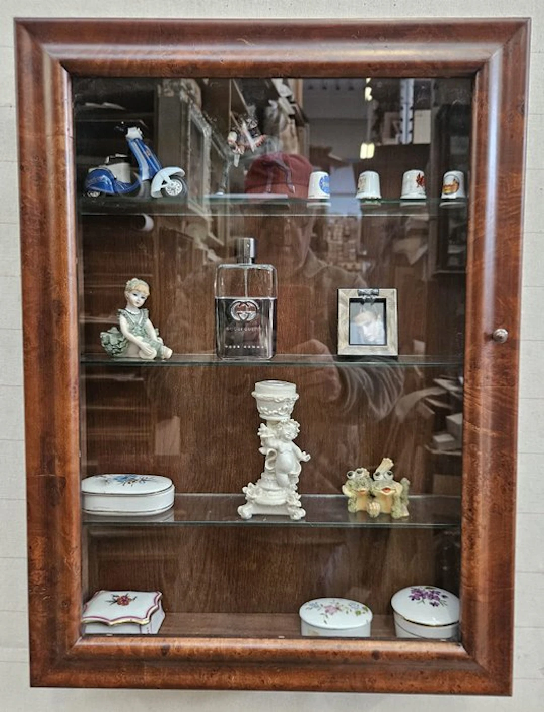 Display case - Wood