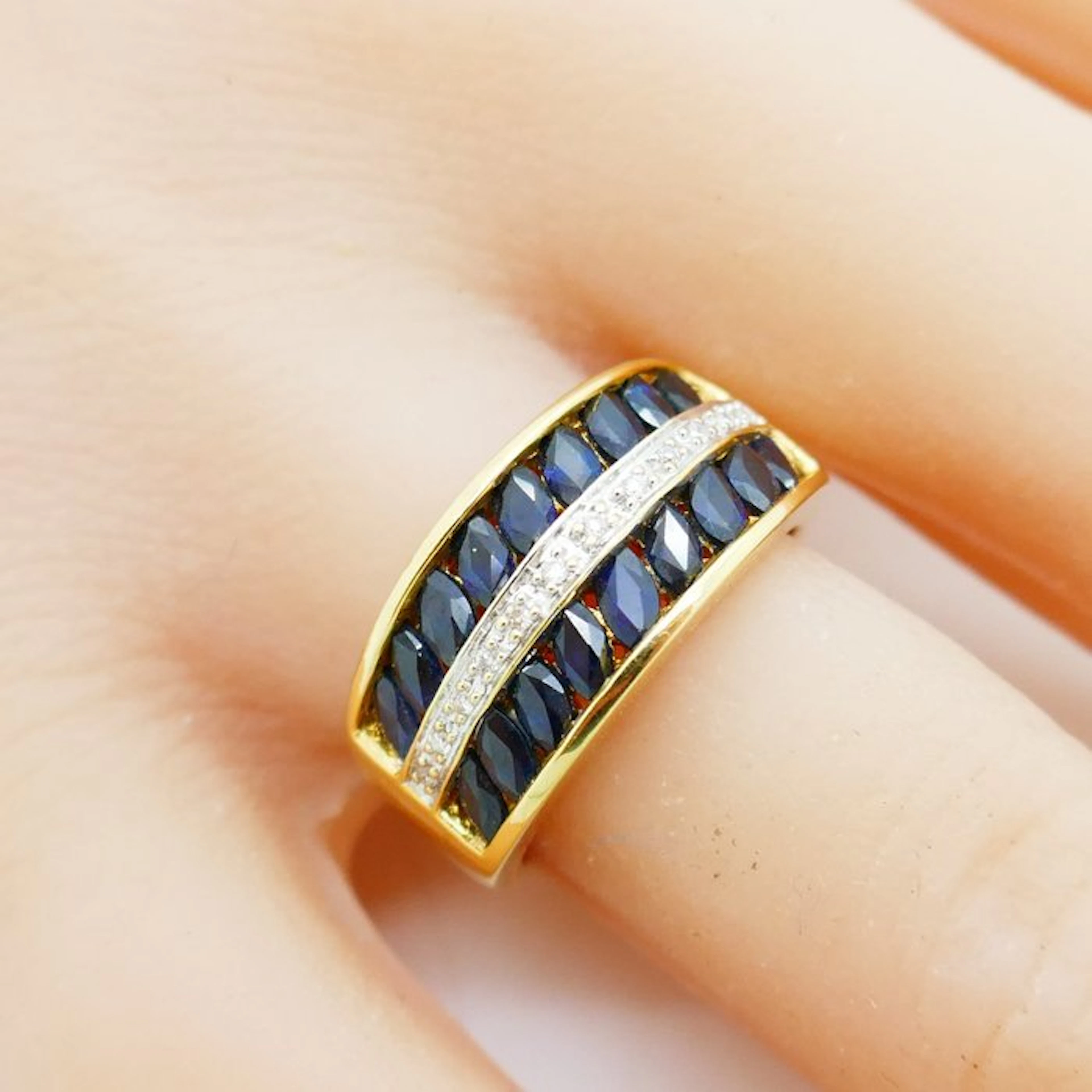 No reserve price - Ring - 18 kt. Yellow gold - 1.56ct. tw. Sapphire - Diamond