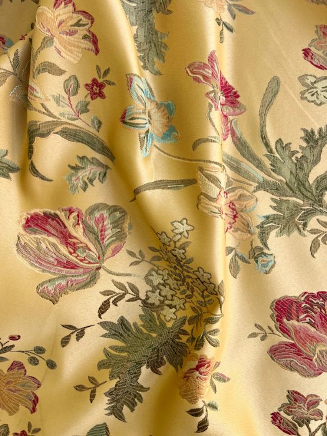 San Leucio damask fabric in cornflower gold - Textile - 2.8 m - 2 m