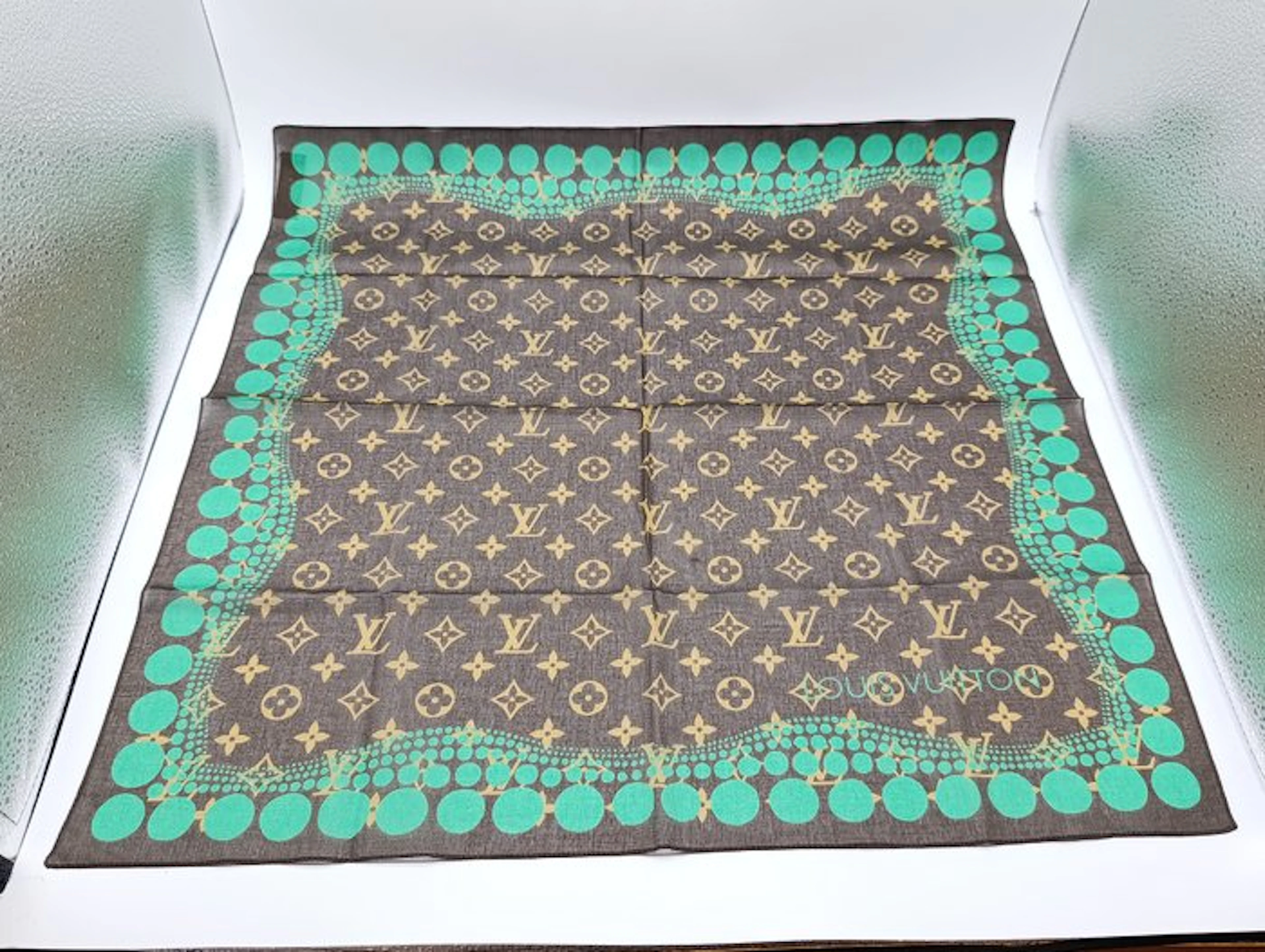 Louis Vuitton - LV x Yayoi Kusama - Foulard