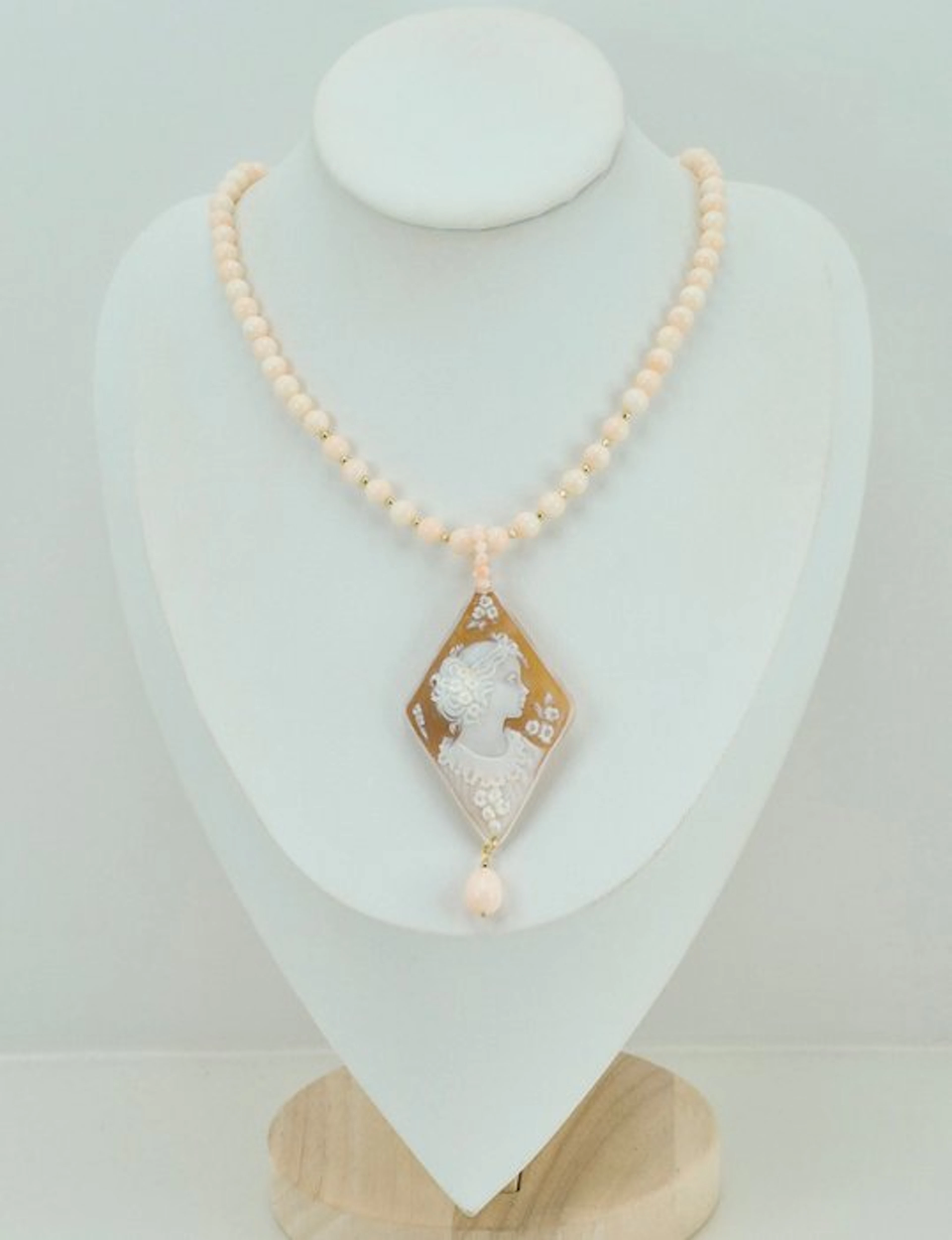 Coral - Silver, Gold-plated - Necklace - Pink Coral