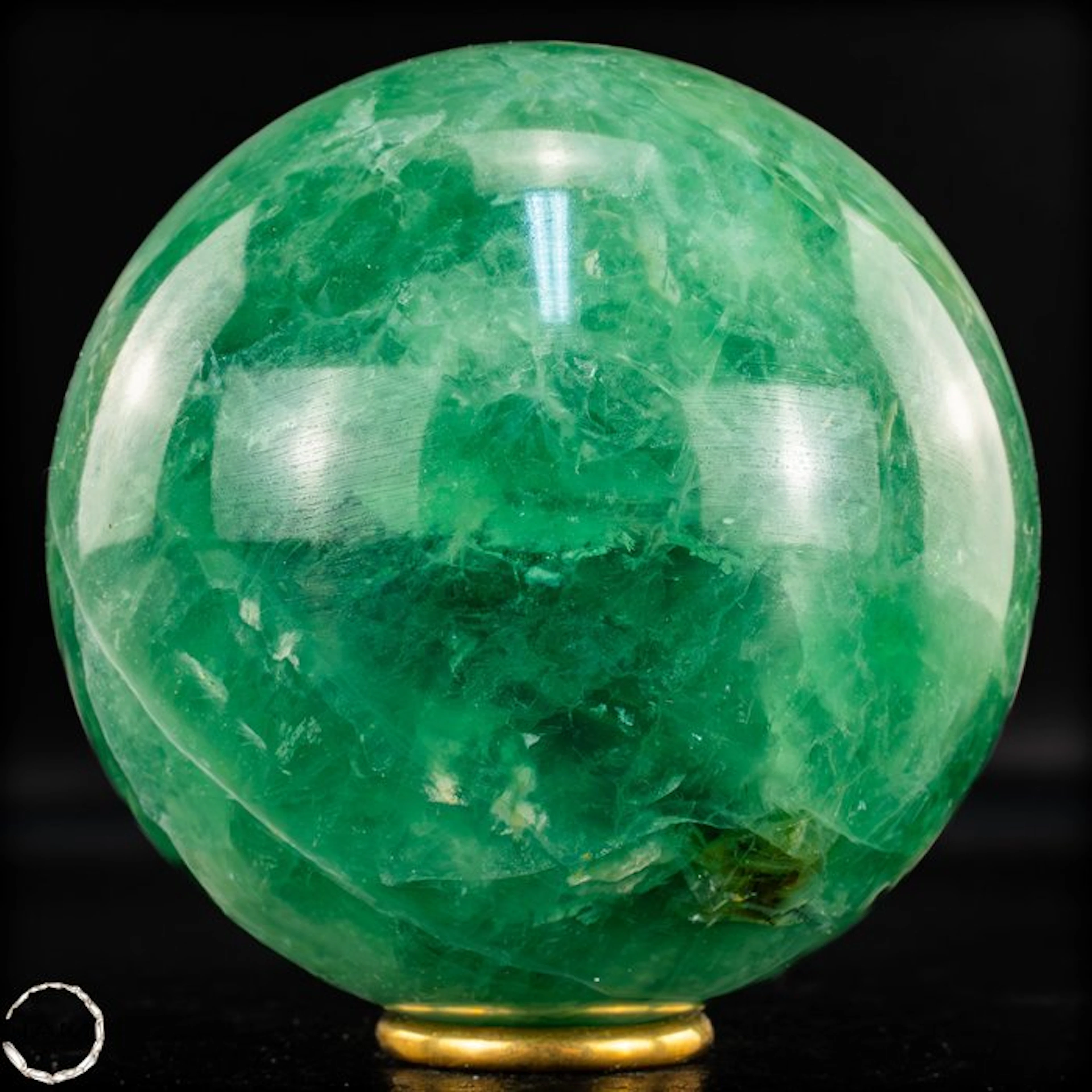 Magic fluorite ball – Clarity and harmony in perfected form- 2787.64 g