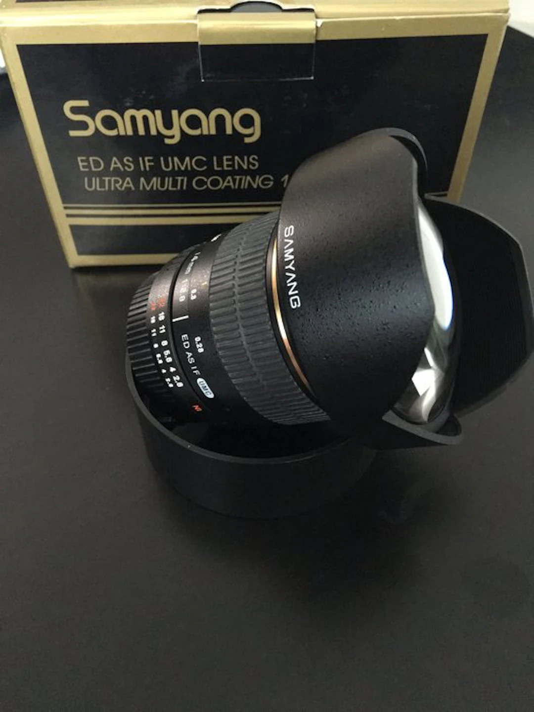 Samyang 14mm 1:2.8 Wide angle lens