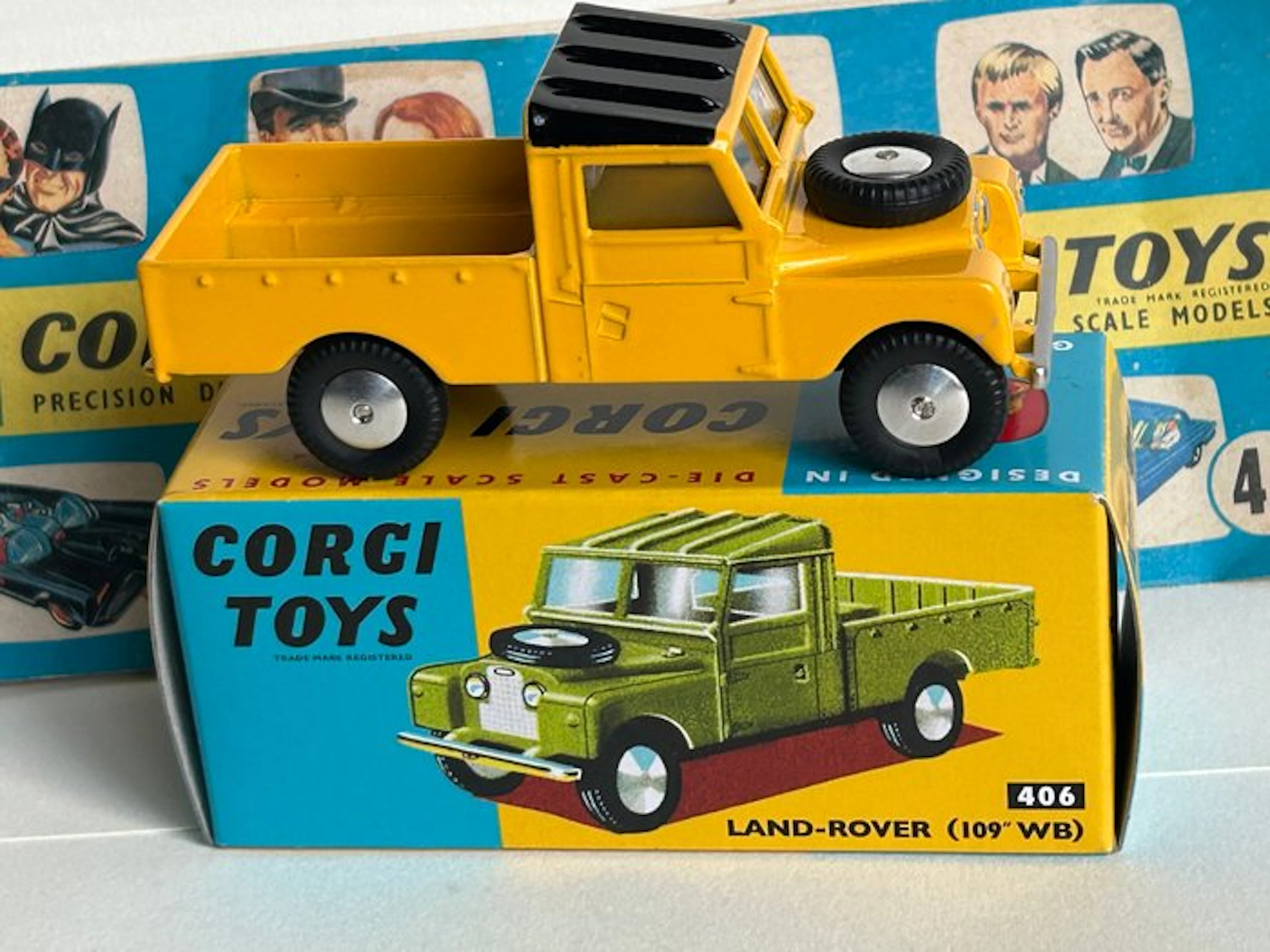 Corgi 1:43 - Model car - Re-edition Corgi Land-Rover...