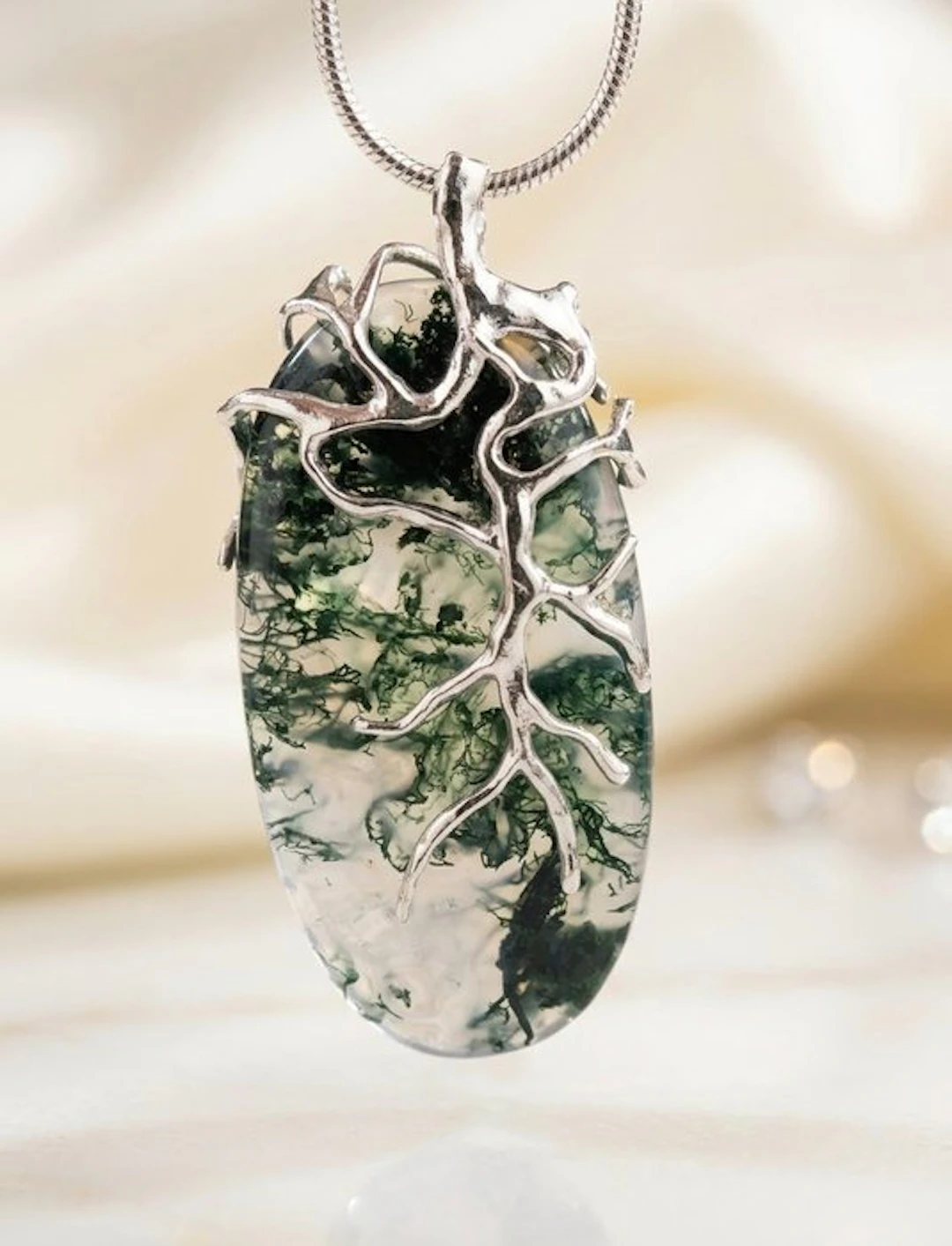 33.3 ct moss agate Cabochon- 6.66 g - (1)