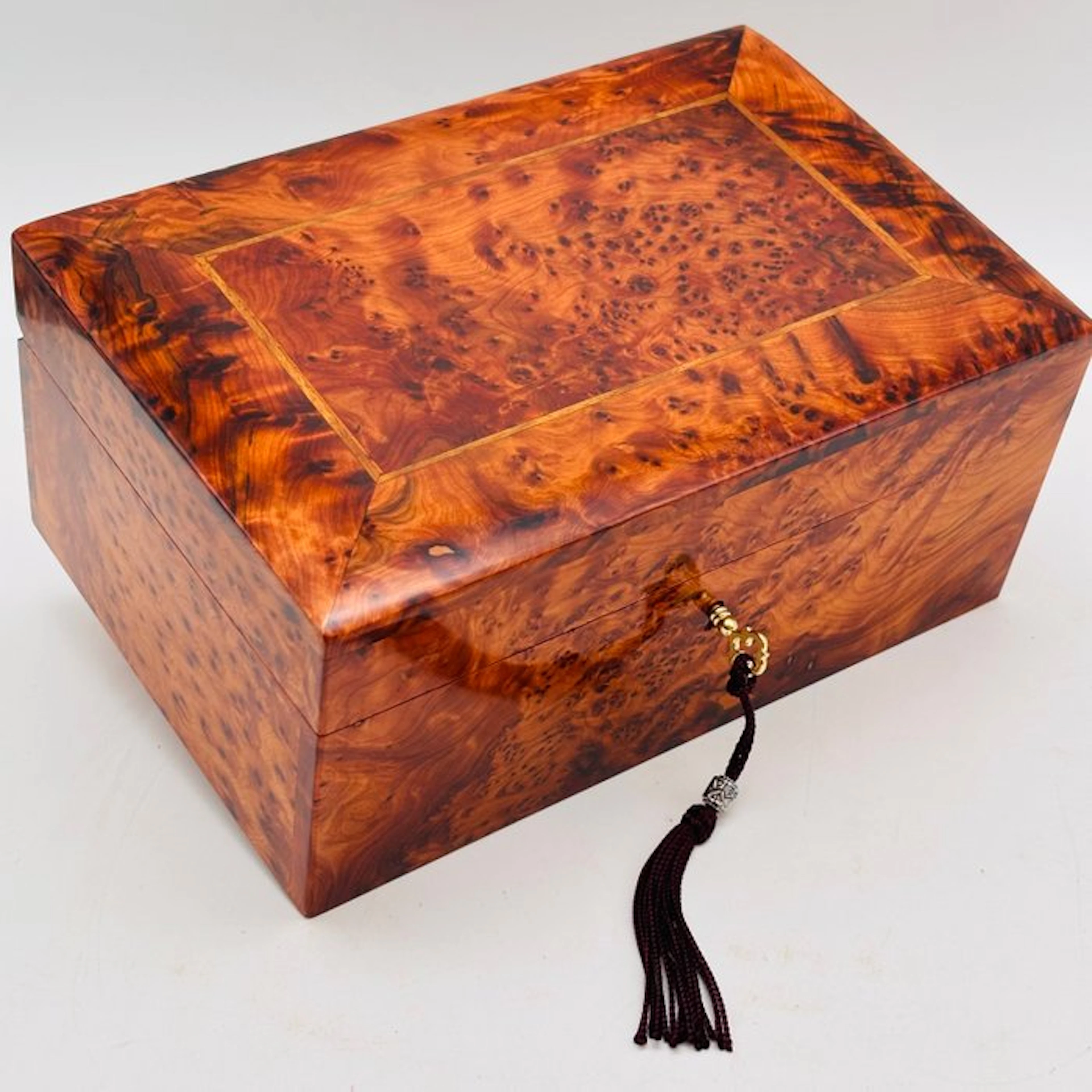 Jewellery box - Thuya wood, wood, marquetry, Tree of Life