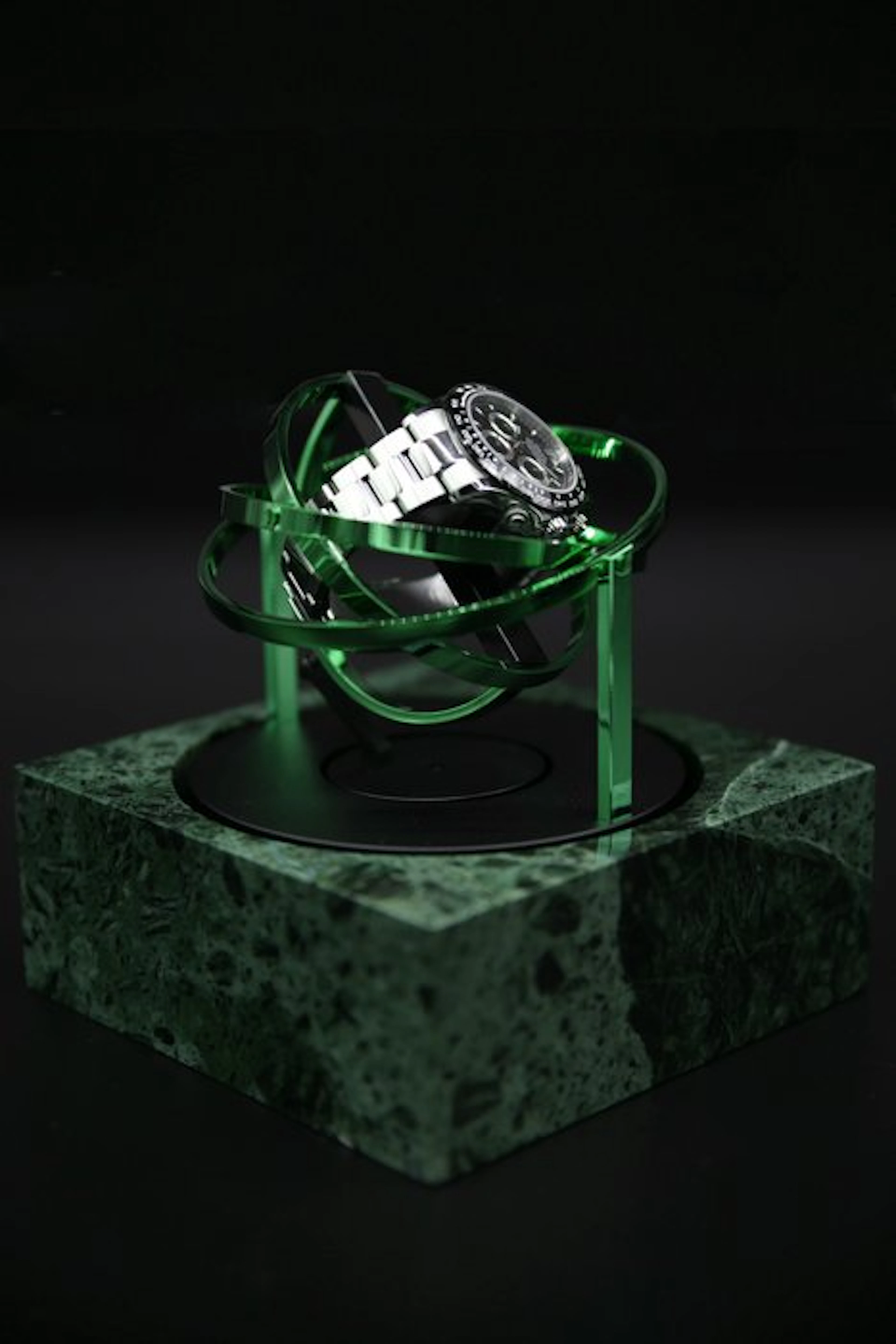 The Voyager I 'THE HULK' Watch Winder - Limited Edition...
