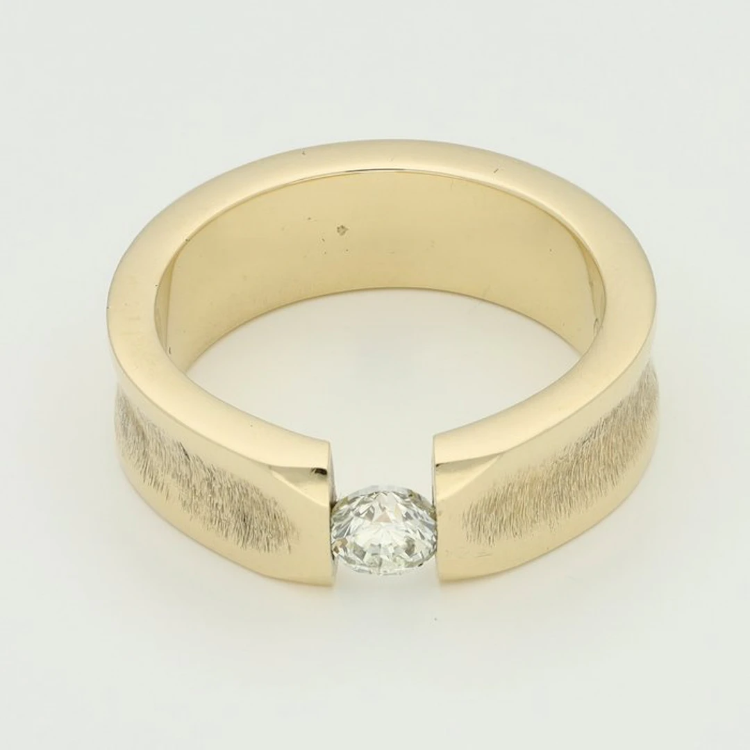 Ring - 14 kt. Yellow gold Diamond (Natural)