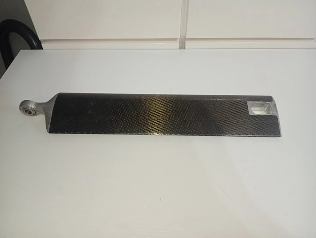 Williams - Formula One - F1 Original Suspension Bar Formula 1 FW24