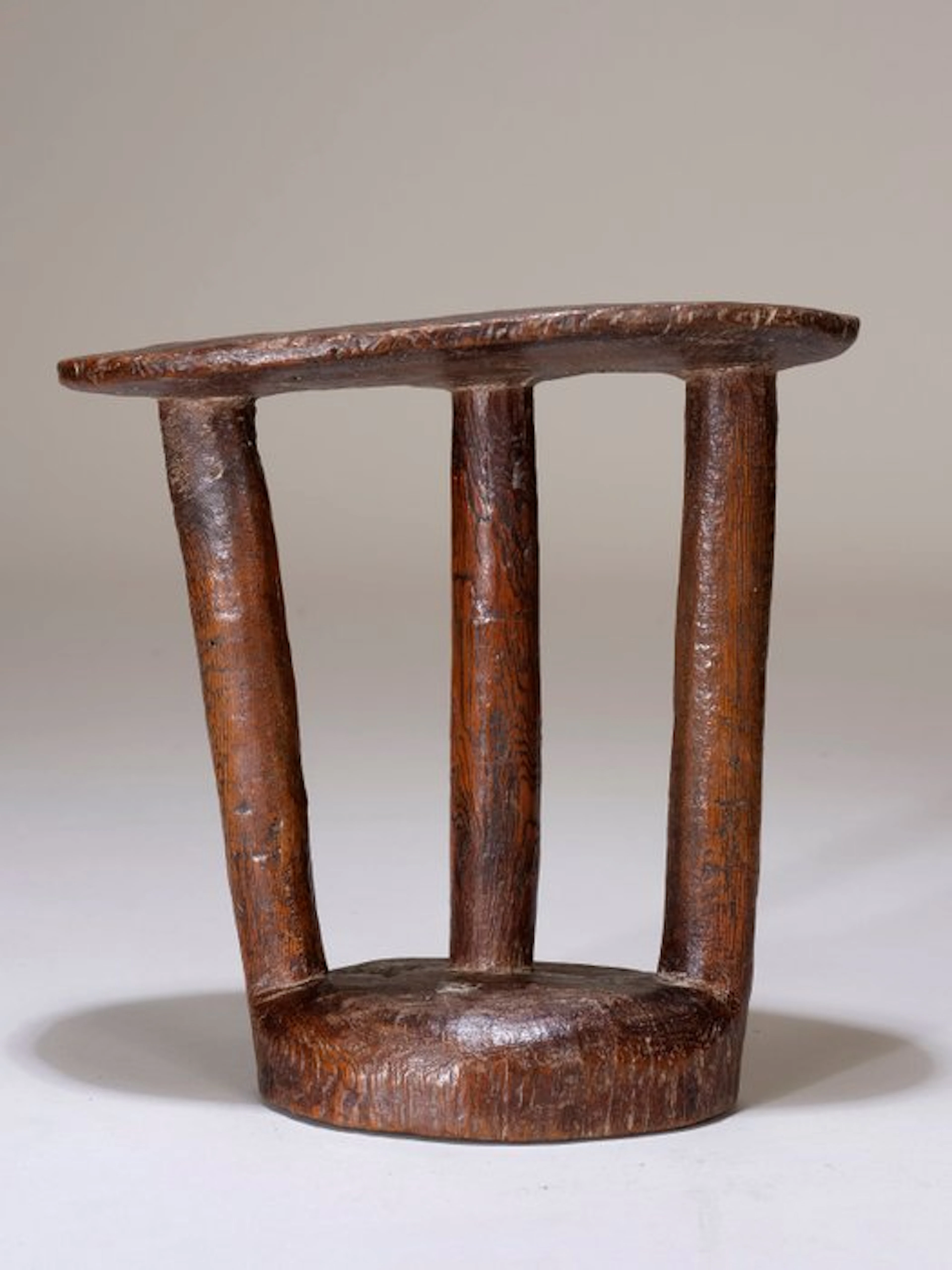 Wooden headrest / small stool – attributed to Pokot –...