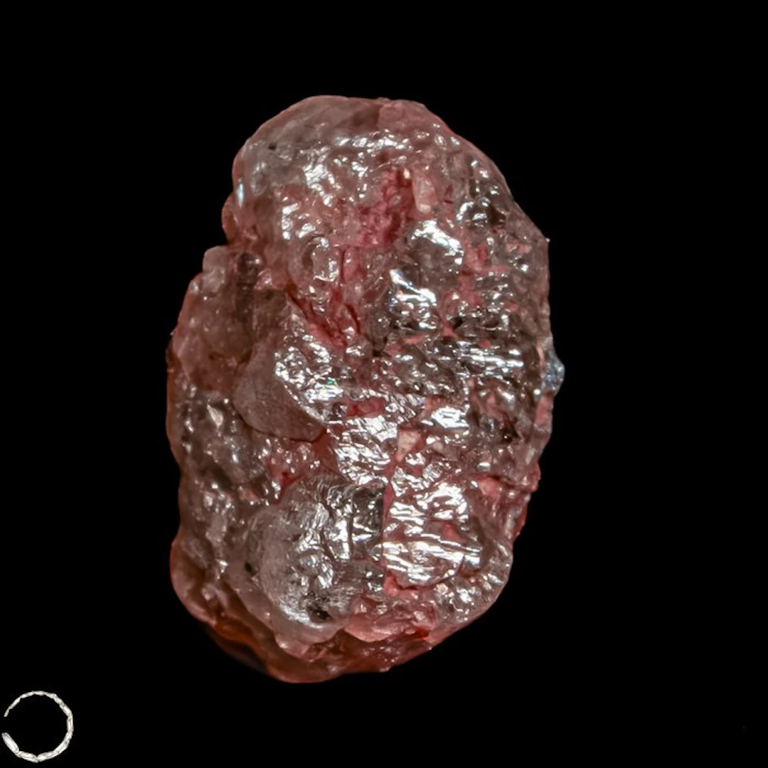 Rötlicher Diamant – Warme Farbintensität in natürlicher...