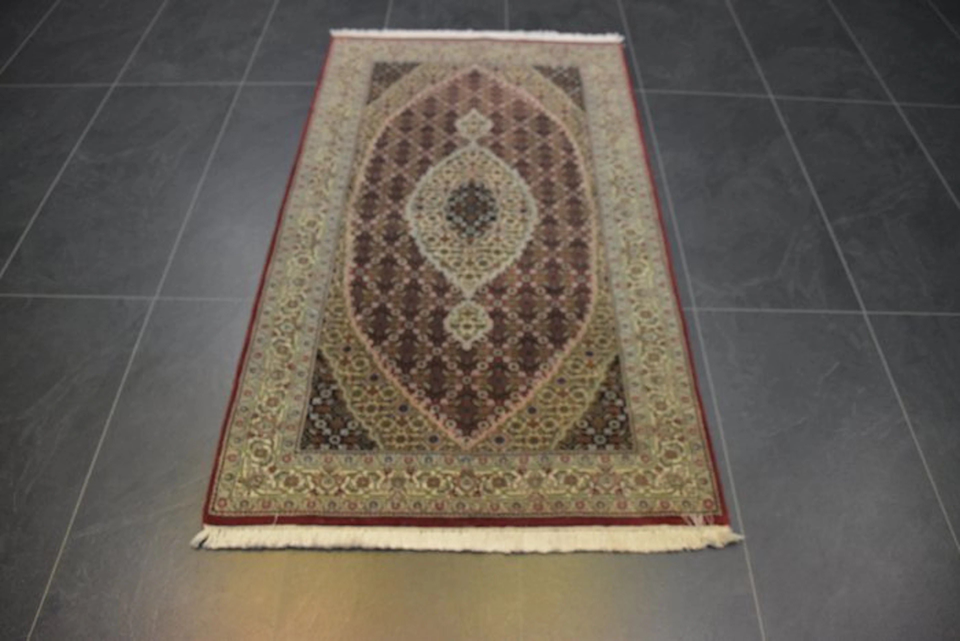 Tabriz - Carpet - 164 cm - 93 cm