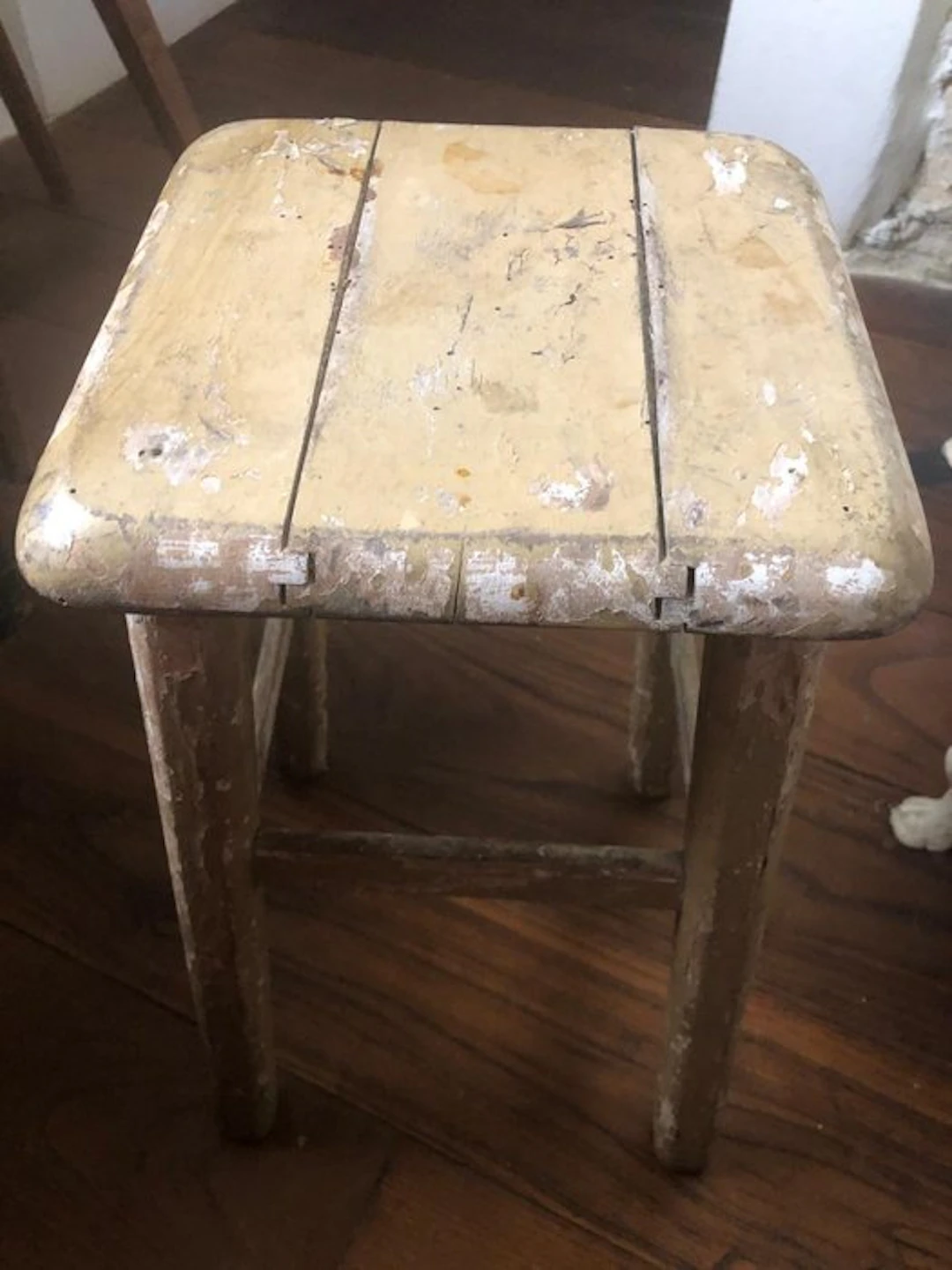Stool - Wood - ANTIQUE WOODEN STOOL