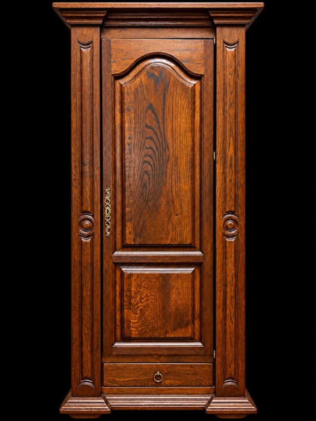 Cupboard - solid oak wood - French bonnetière cabinet