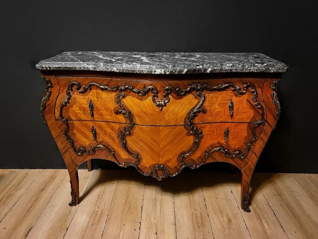 Commode - Wood, Marble, Bronze - Parquetry of various types of wood