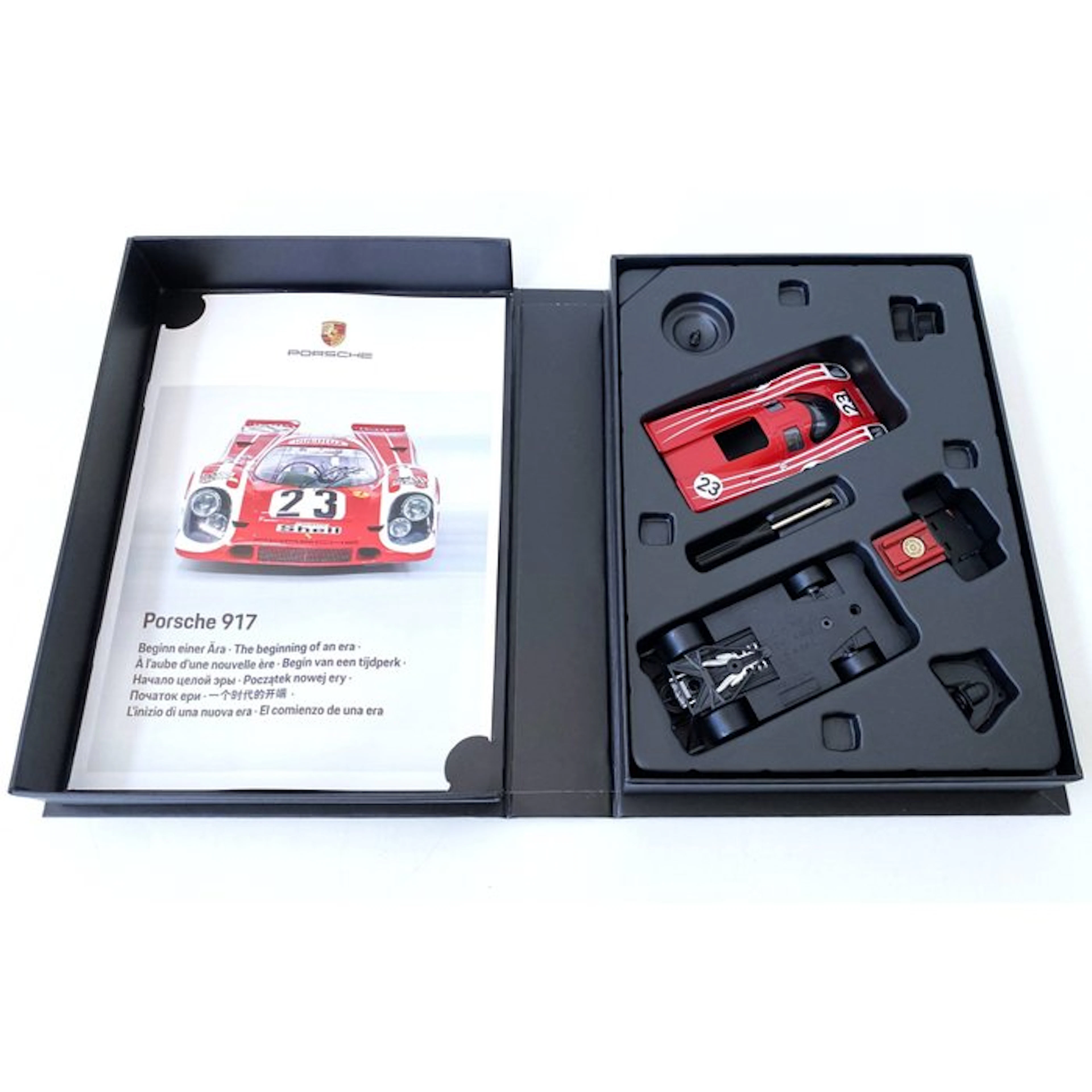 Porsche Drivers Selection – Metal modelkit 1:43 1:43...