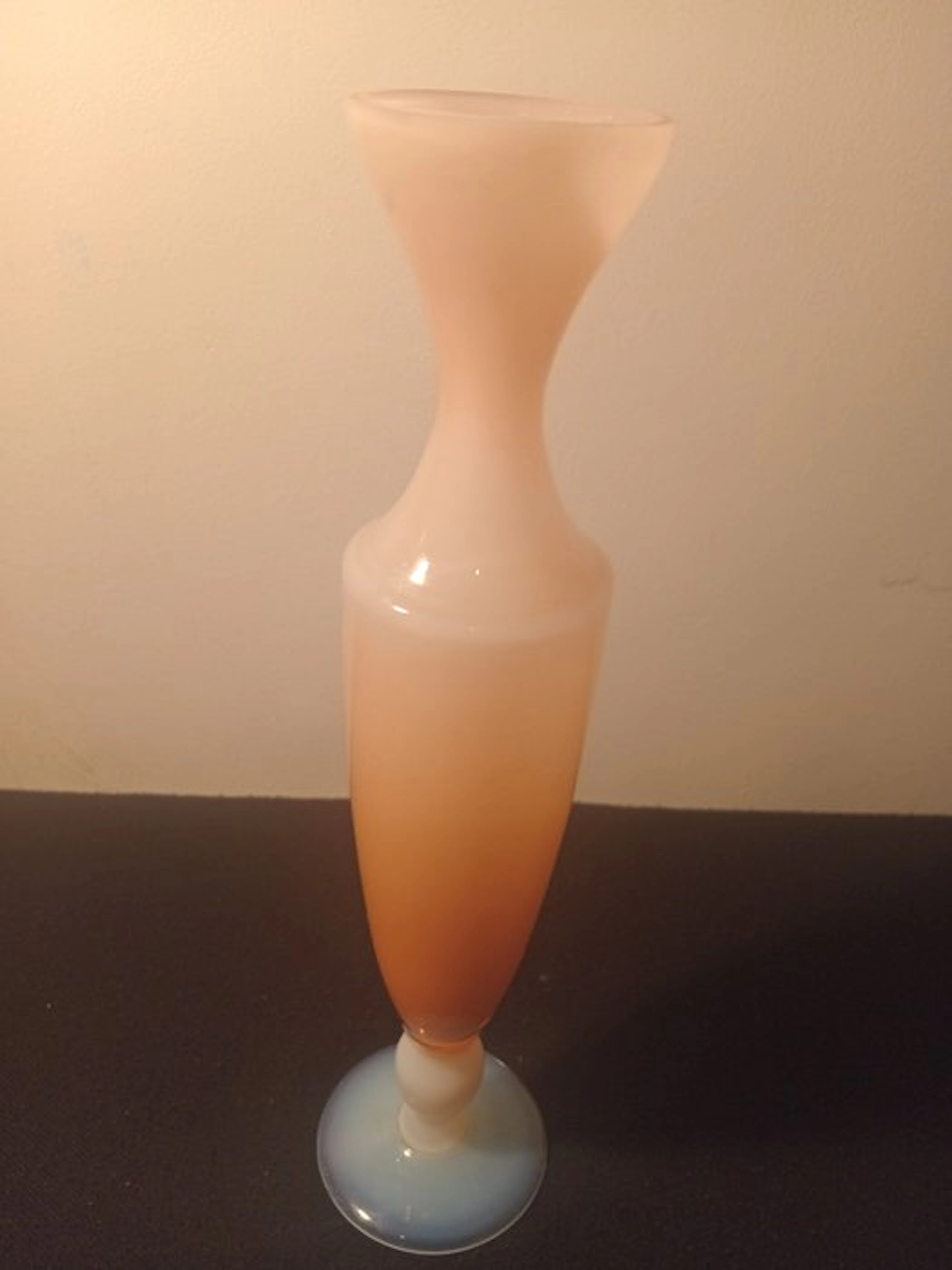 Vase - Opaline glass - Peach Blow