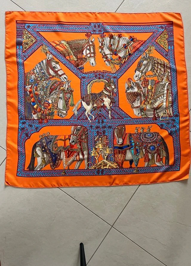 Hermès - La Danse du Cheval Marwari - Scarf