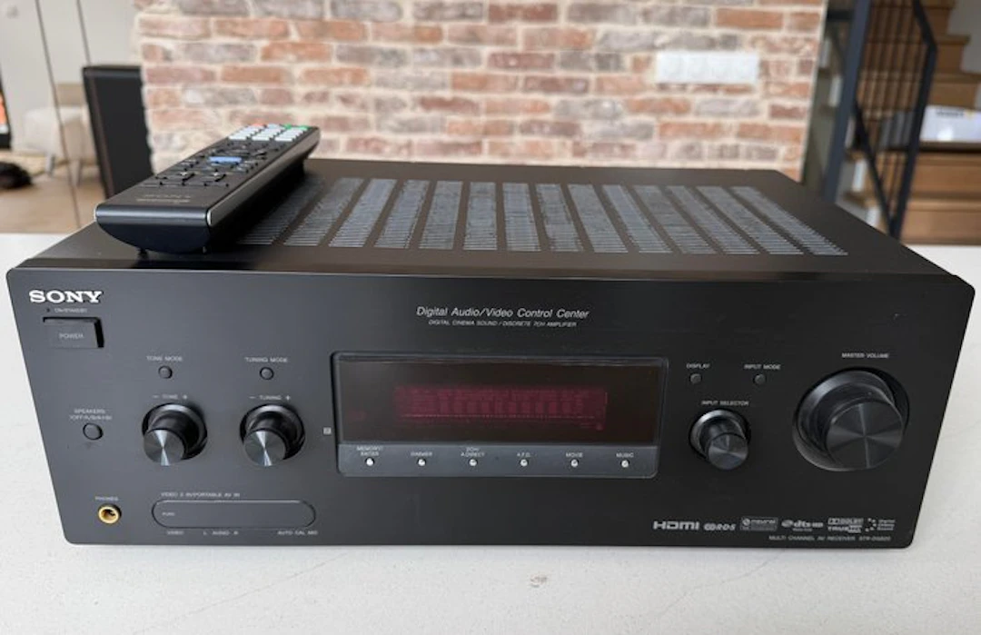 Sony - STR-DG820 / 7.1-Channel AV Surround Solid state multi-channel receiver