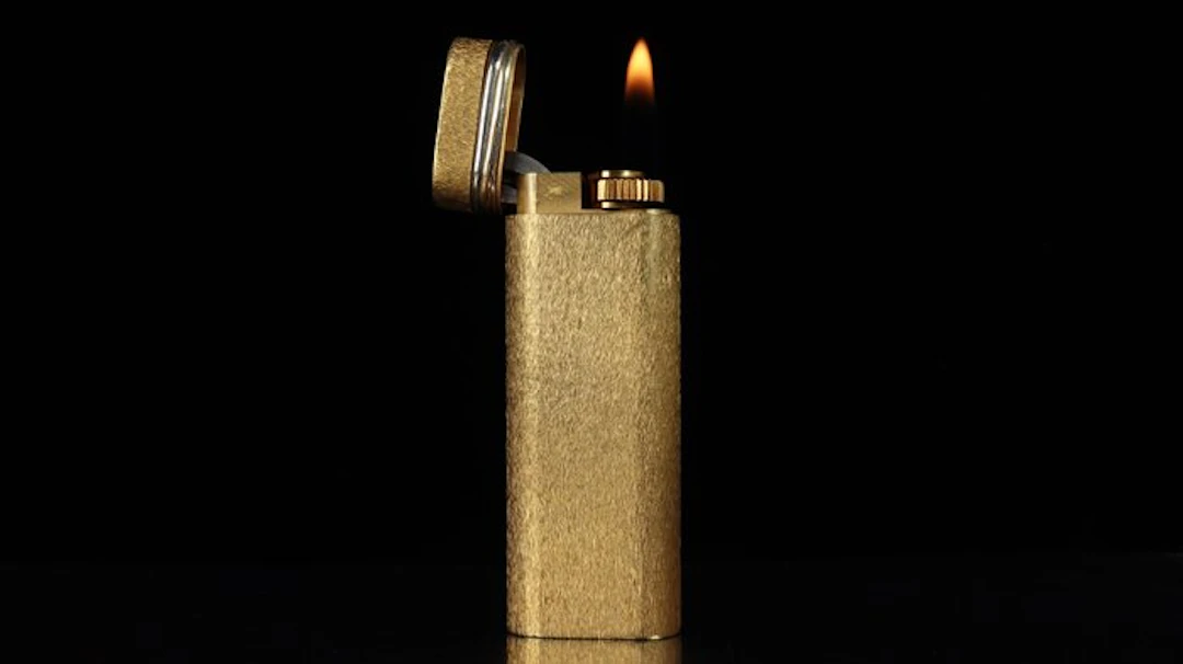 Cartier - 3 anneaux Pattern Vintage gas Lighter - Lighter - Gold plated