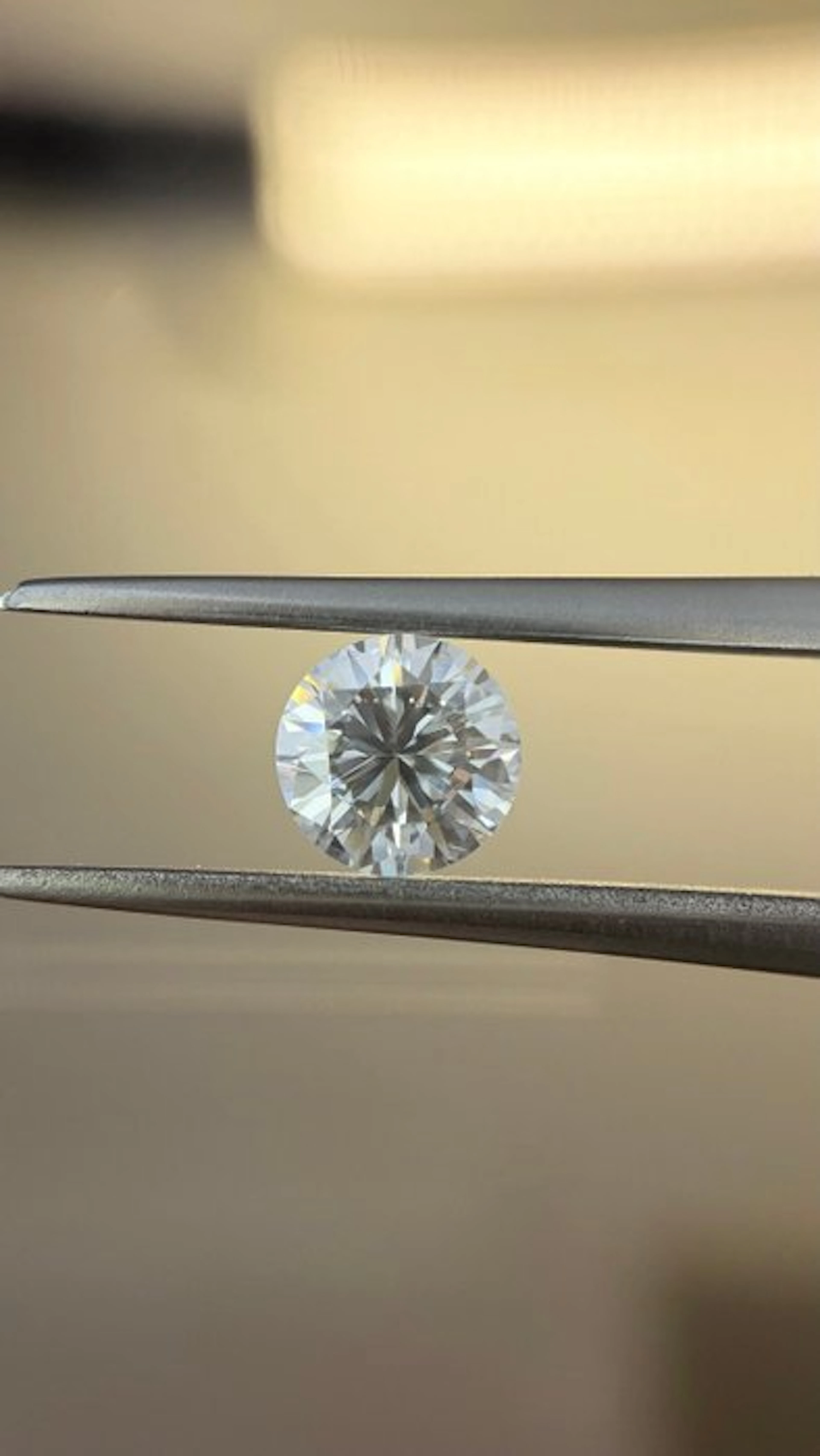1 pcs Diamond (Natural) - 0.53 ct - Round - E - VS2 - HRD Antwerp
