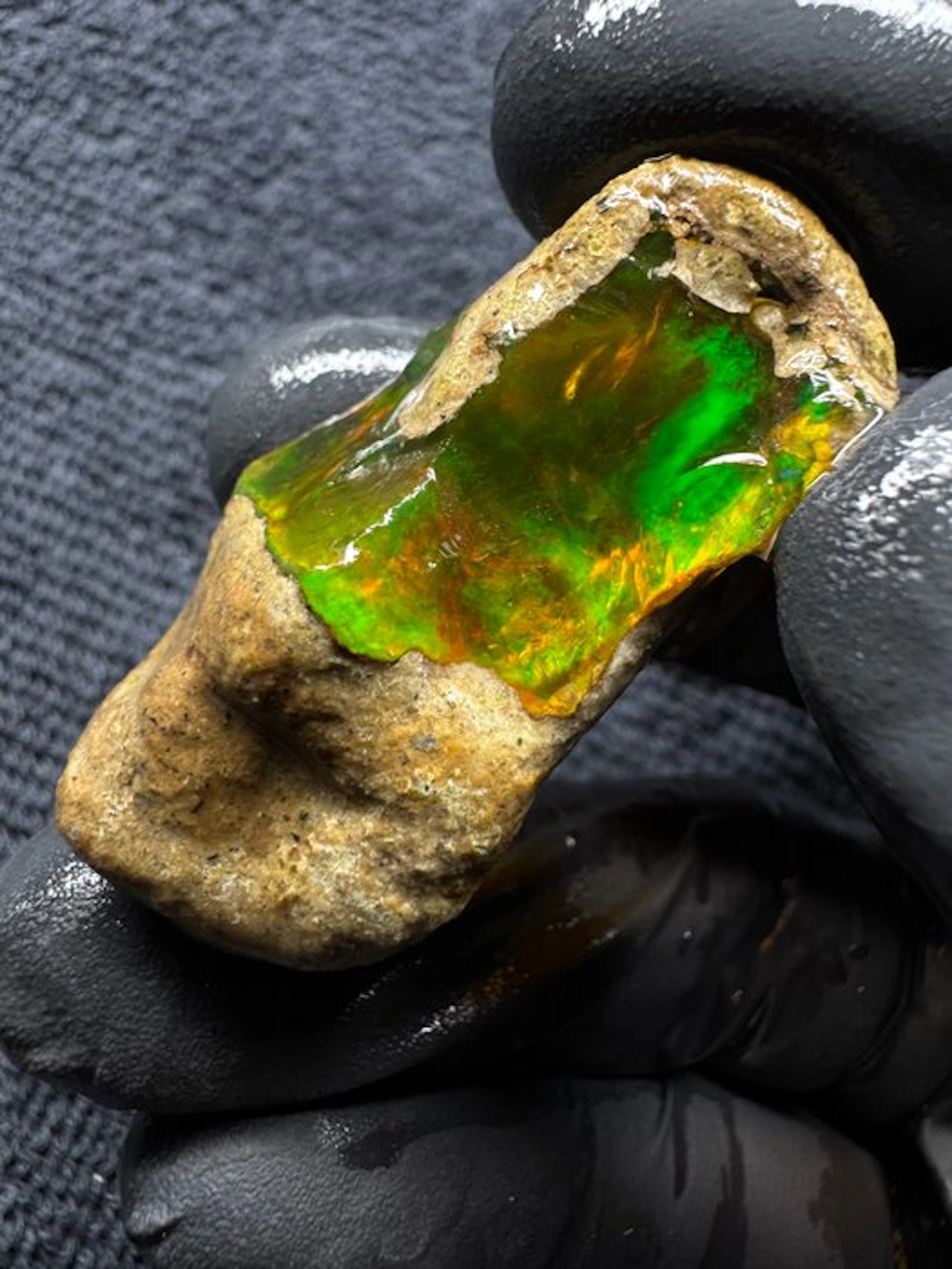 Opal Rough- 14.2 g