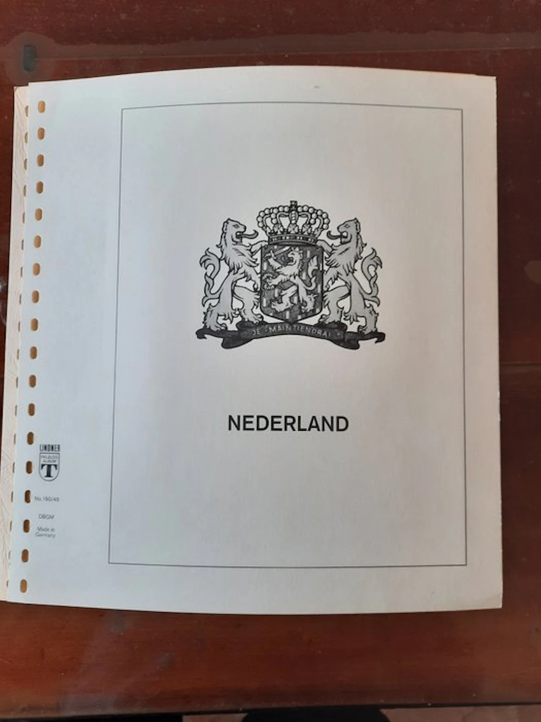 Netherlands 1852/2000 - For a largely complete collection...