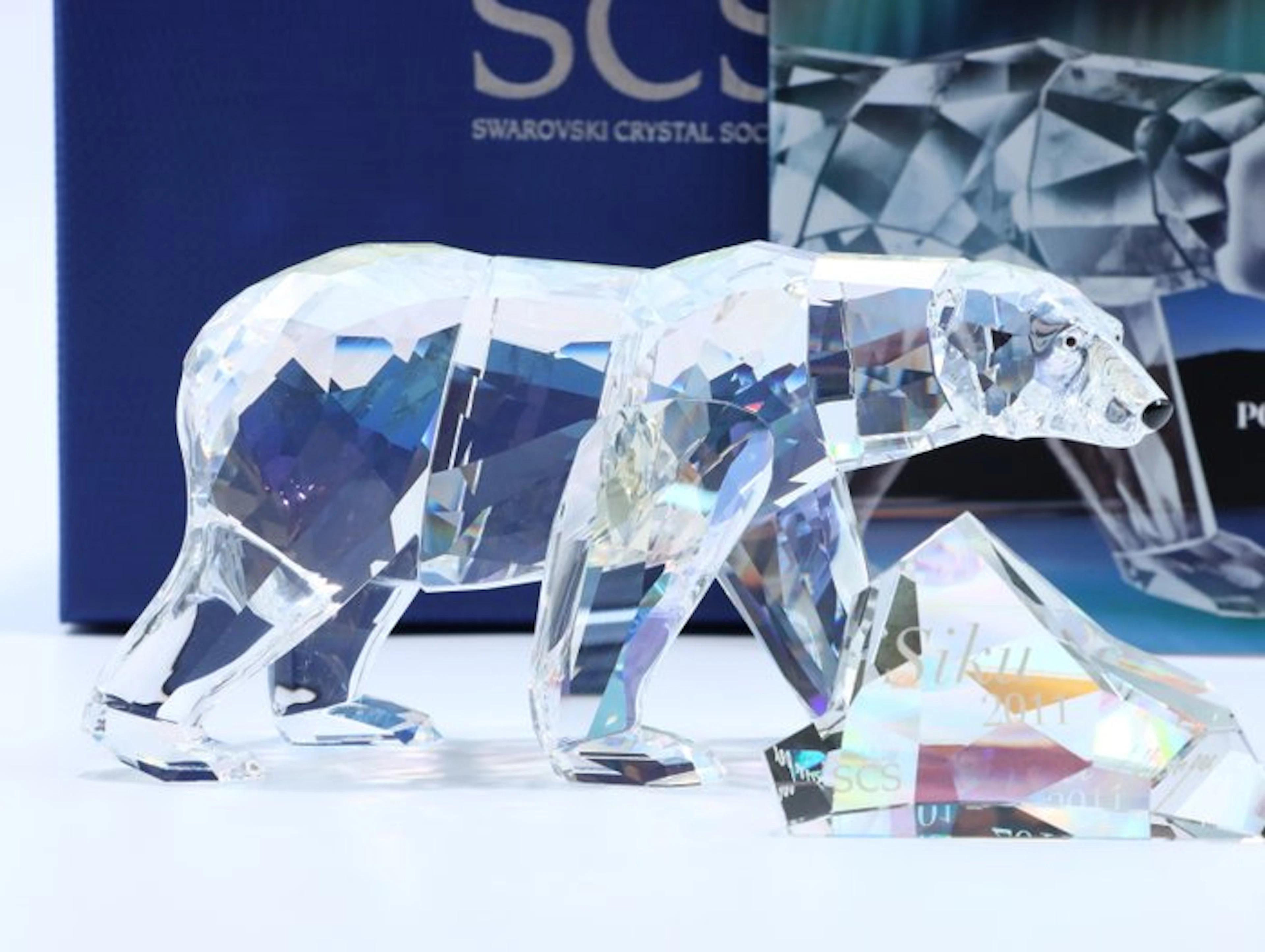 Figure - Swarovski -Jaarstuk 2011 Siku Polarbear...