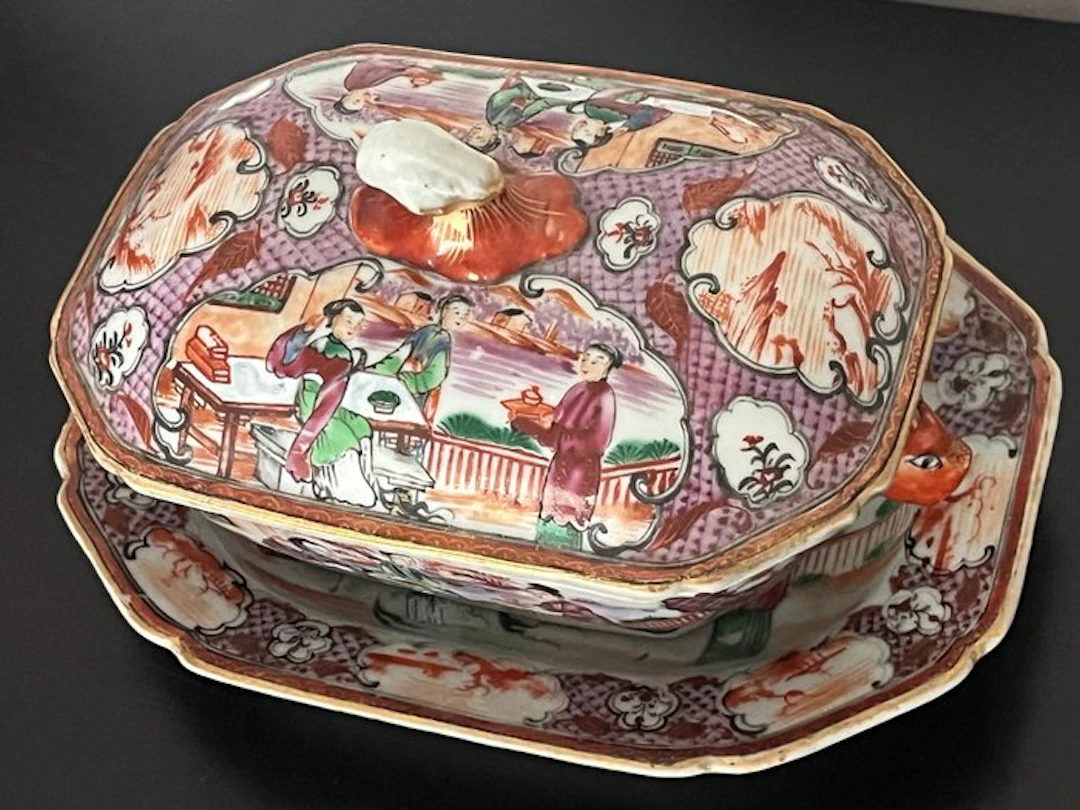 Serving dish (3) - Mandarin Famille Rose - Porcelain - Qing dynasty