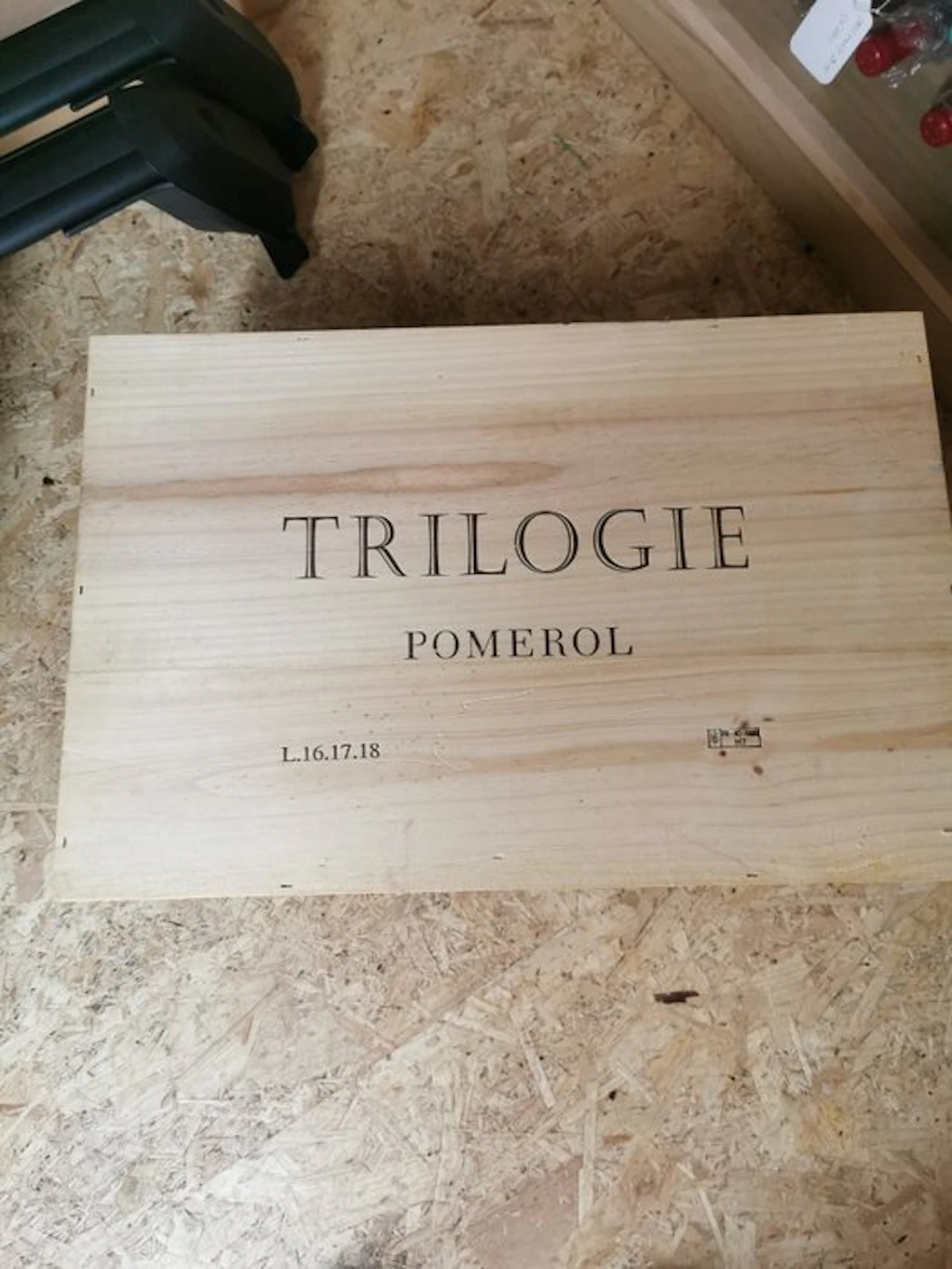 Le Pin, Trilogie L16. 17. 18 - Pomerol - 6 Bottles (0.75L)