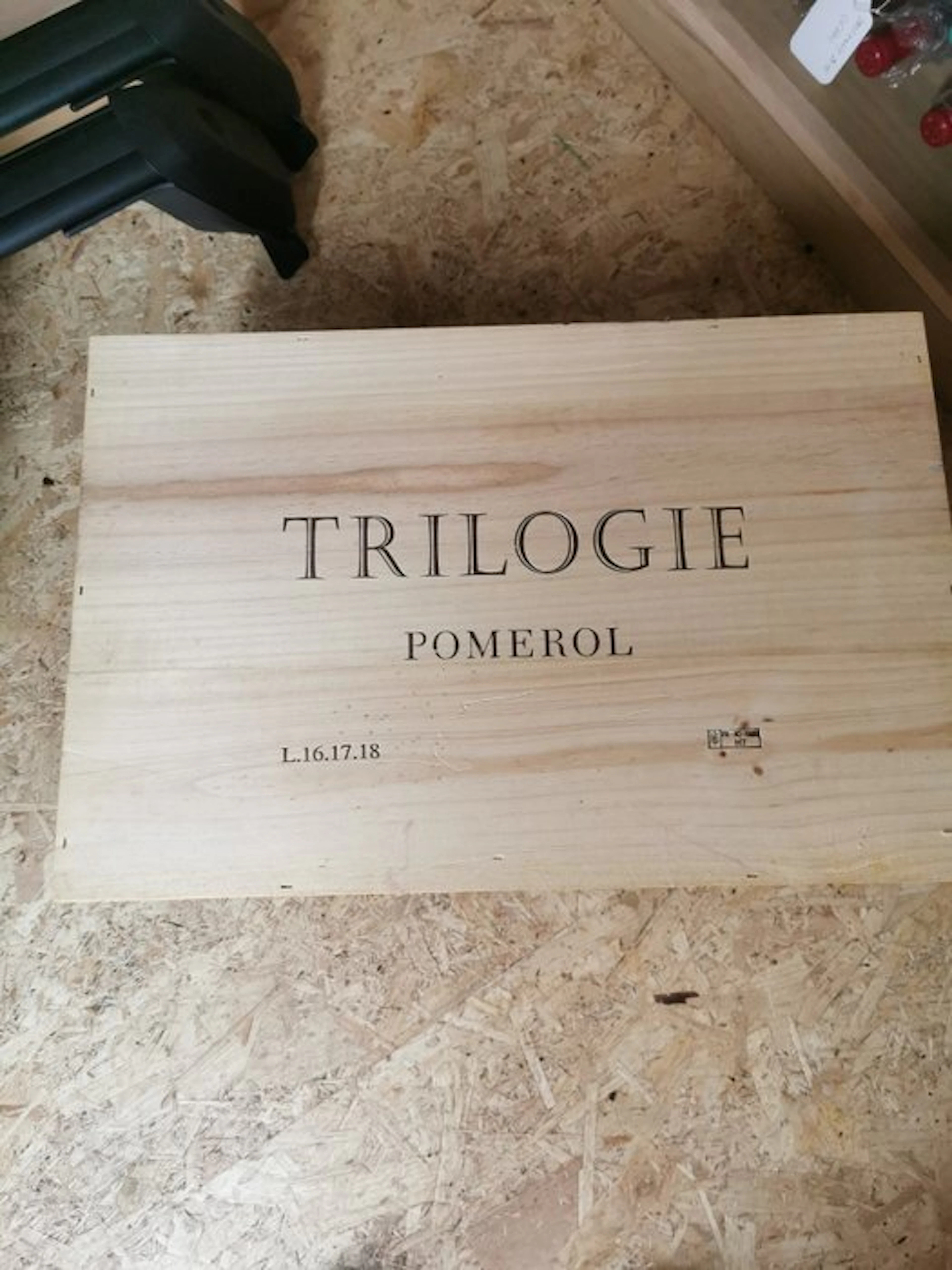 Le Pin, Trilogie L16. 17. 18 - Pomerol - 6 Bottles (0.75L)