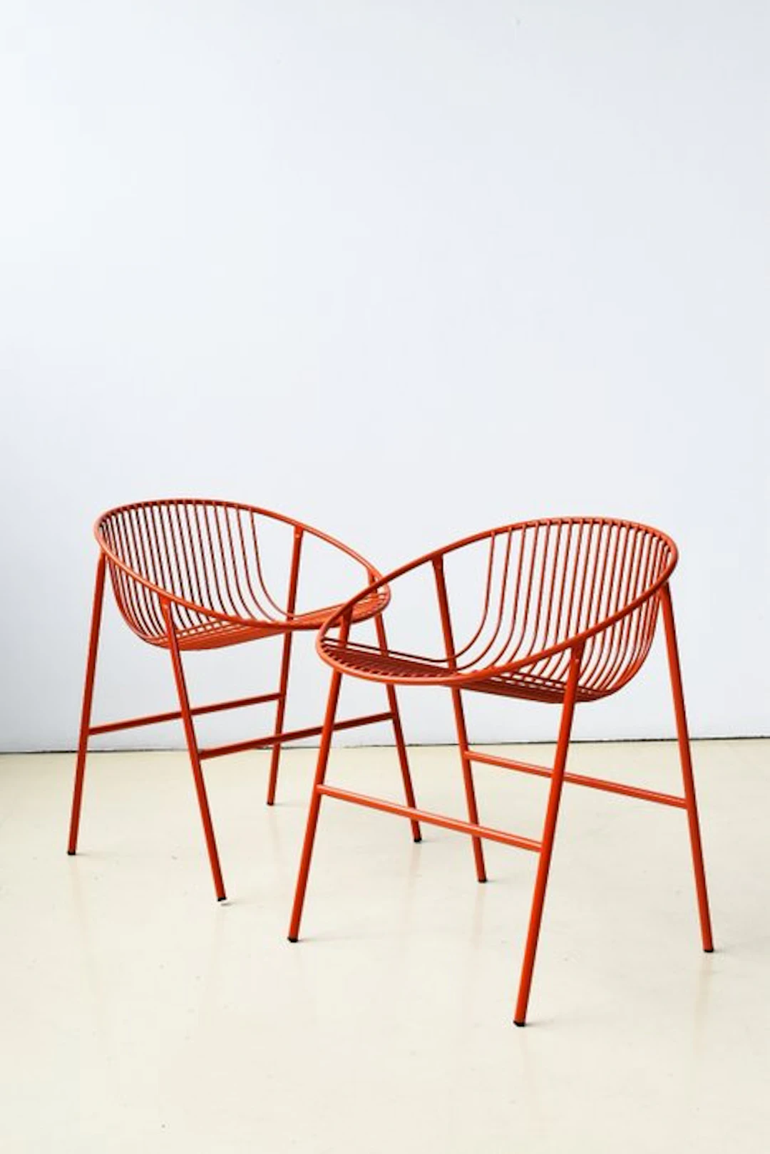 Equilibri-furniture - Viewport Studio - Armchair (2) - shell lounge - Iron