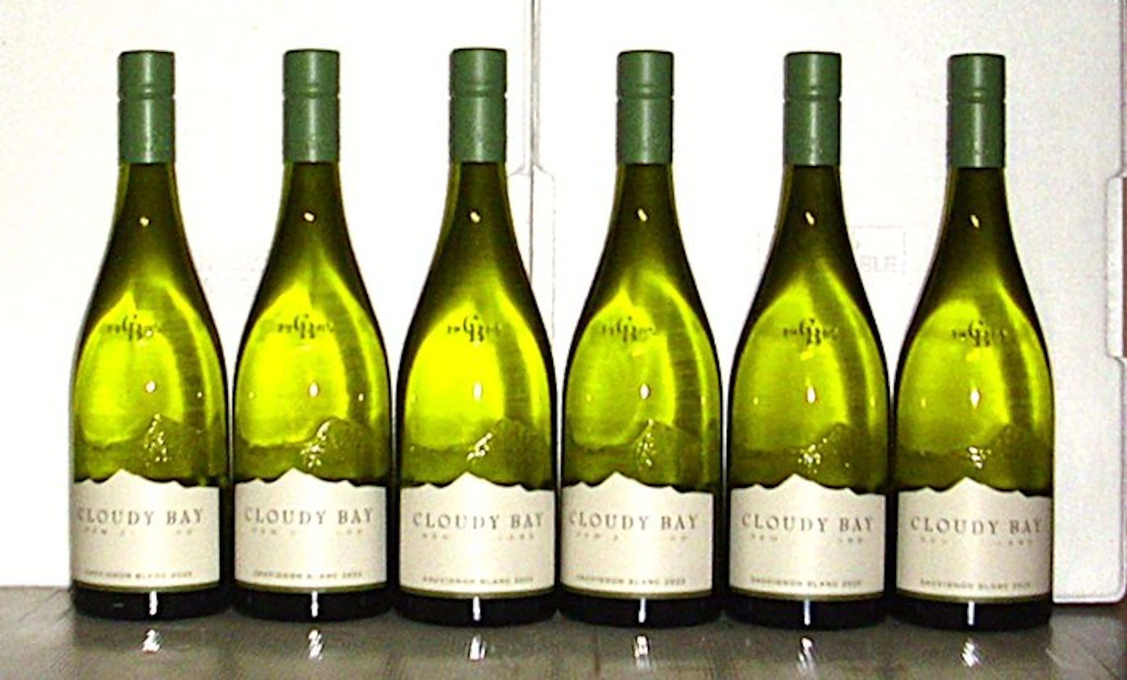 2025 Cloudy Bay - Sauvignon Blanc - Marlborough - 6 Bottles (0.75L)