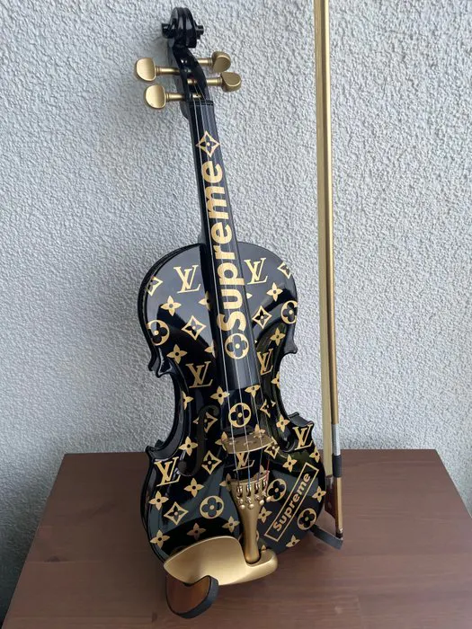 J.Reinhardt - Custom Louis Vuitton x Supreme Violin - Noir & Gold