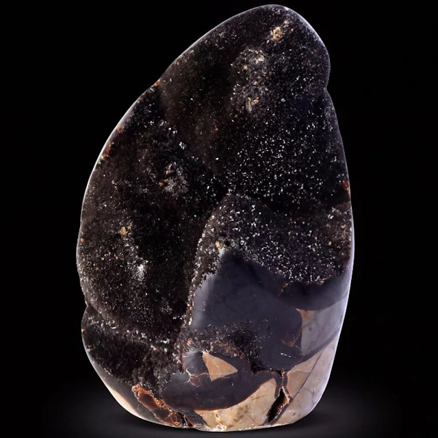 Top Quality - Dragon Egg - Geode- 1.05 kg