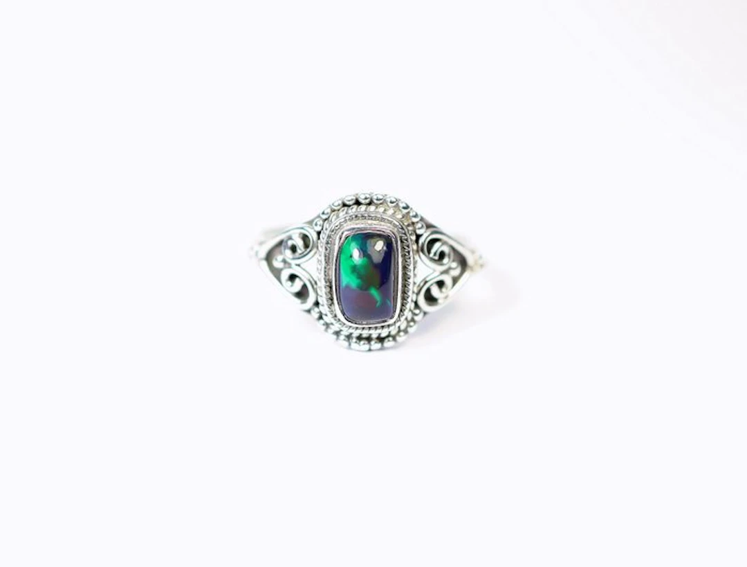 Black Chalama Opal Ring / Cabochon / new- 3.5 g - (1)