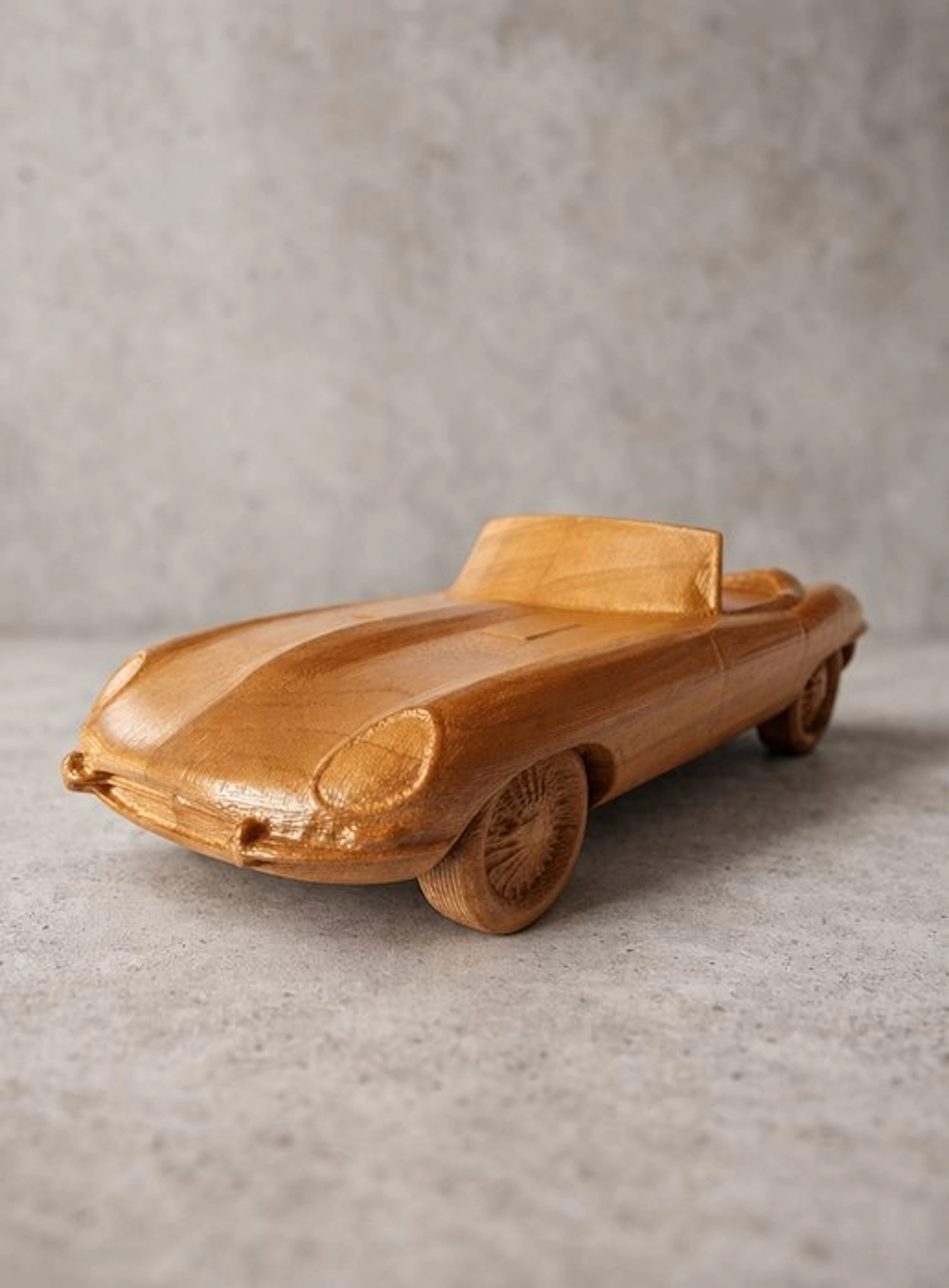 1:16 - Model sports car - E-Type XKE Roadster 1964