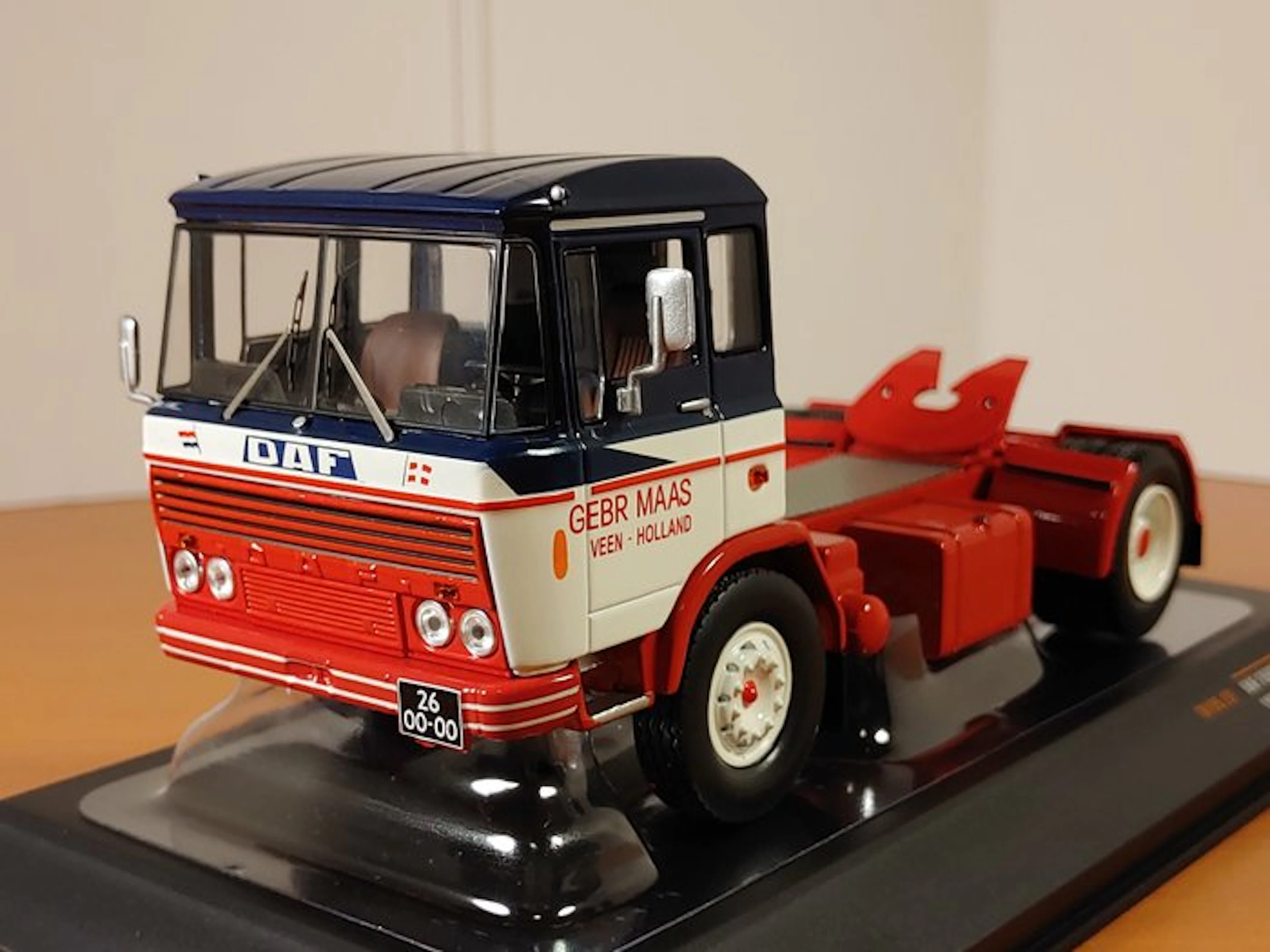 IXO 1:43 - Model truck - DAF 2600 - 1970
