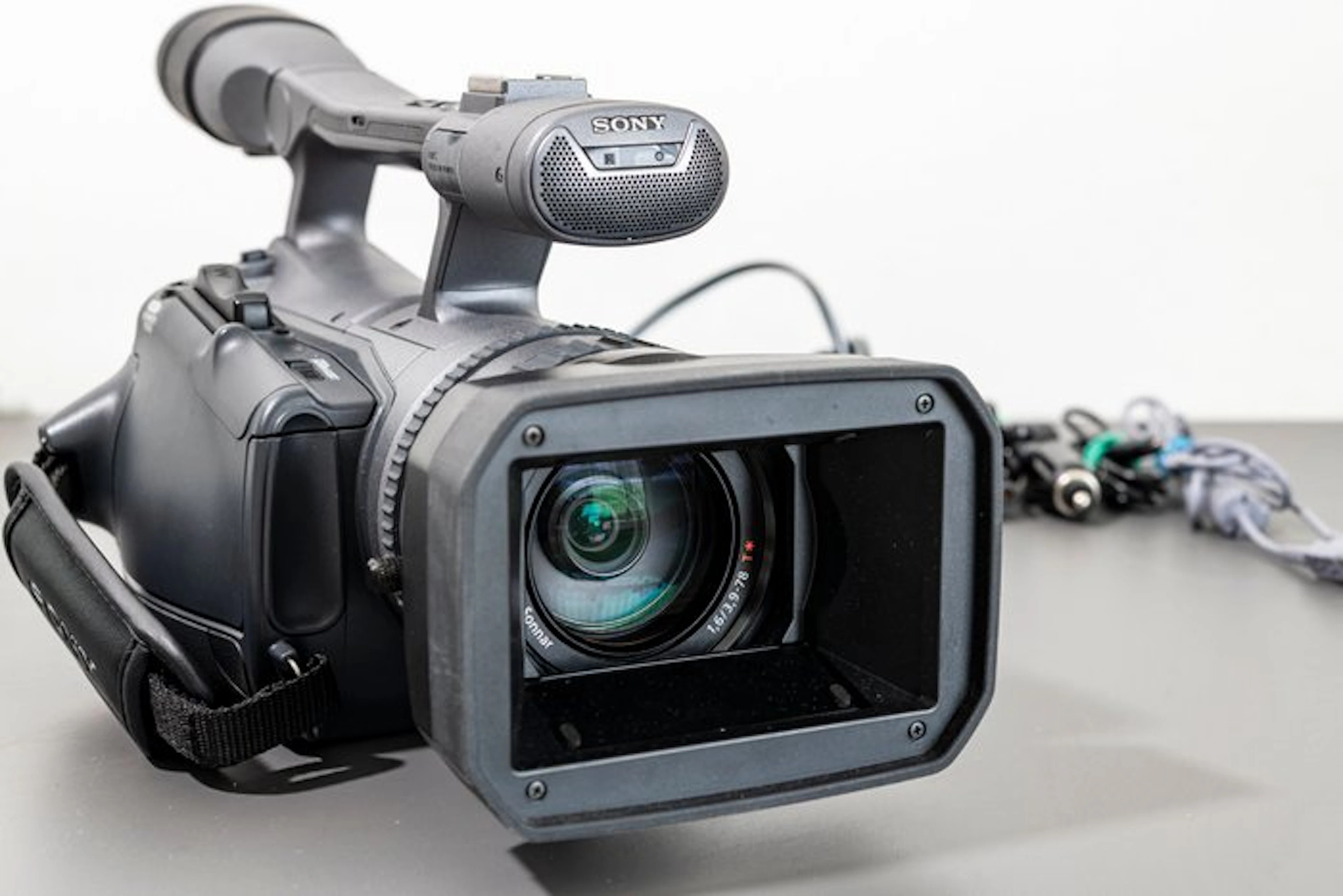 Sony HDR-FX7E HDV 1080i 3CMOS camcorder – Carl Zeiss...