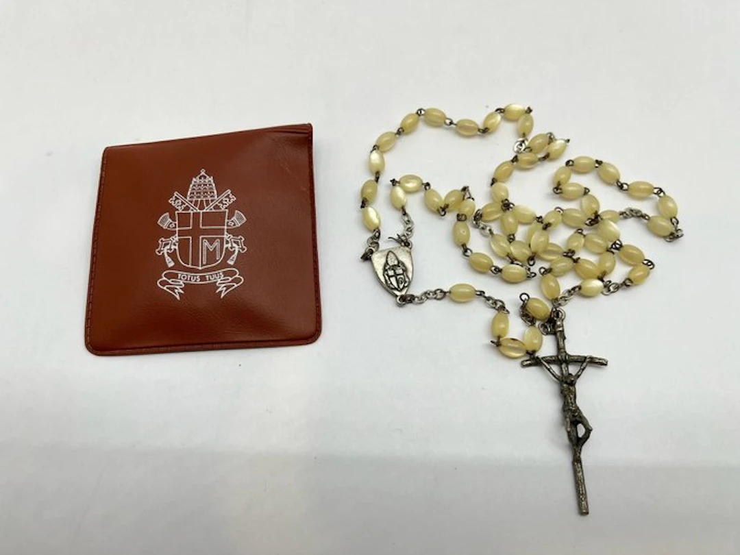 Pope John Paul II - Rosary of the Audience - Blessed by...