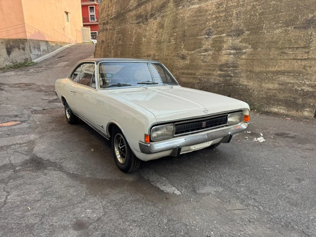 Opel - Commodore GS Coupé - 1971