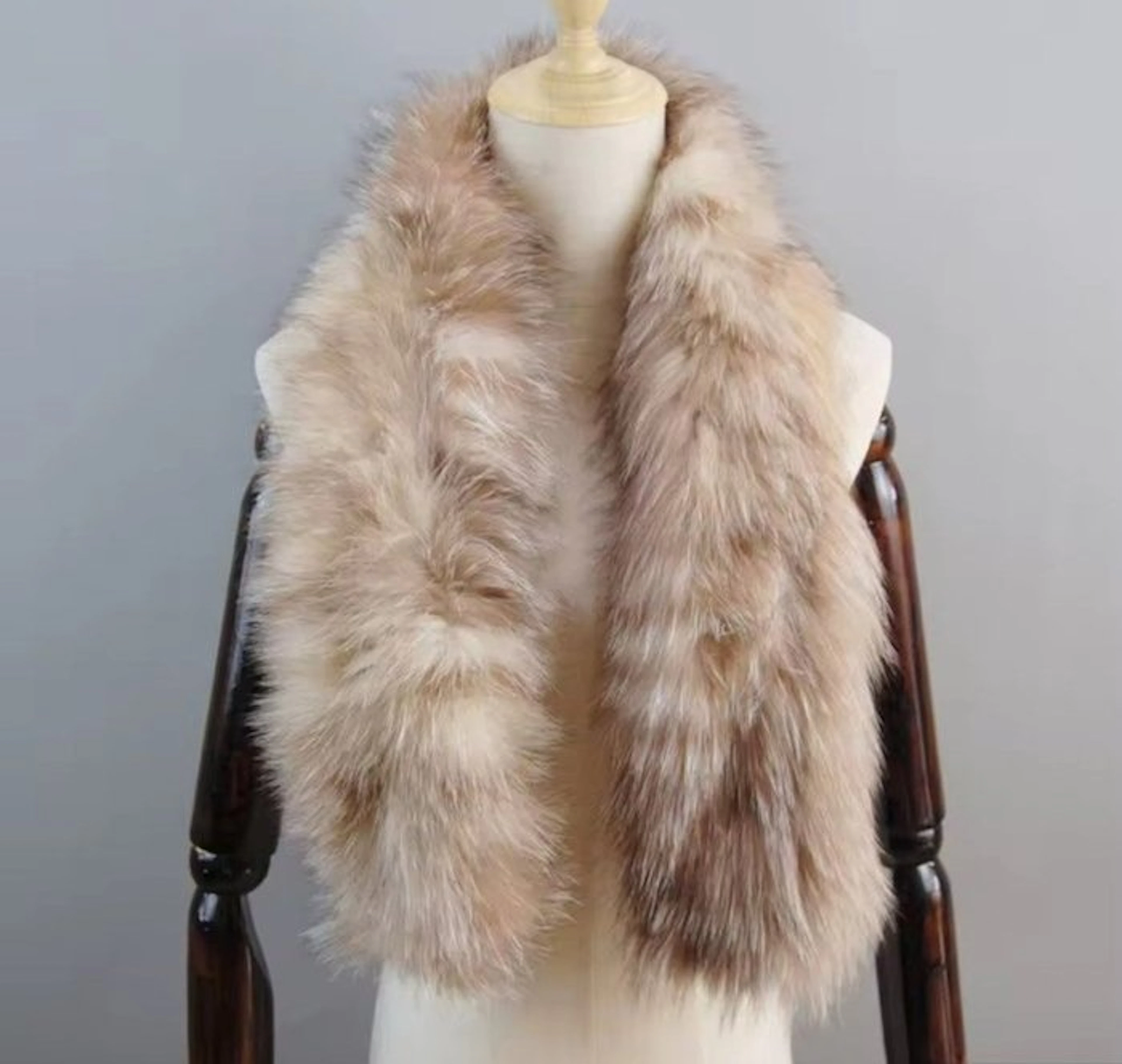 Artisan Furrier - Piel zorro desierto - Scarf