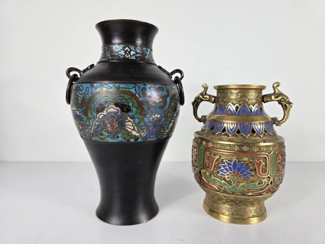 Vase - Bronze - Japan (No reserve price)