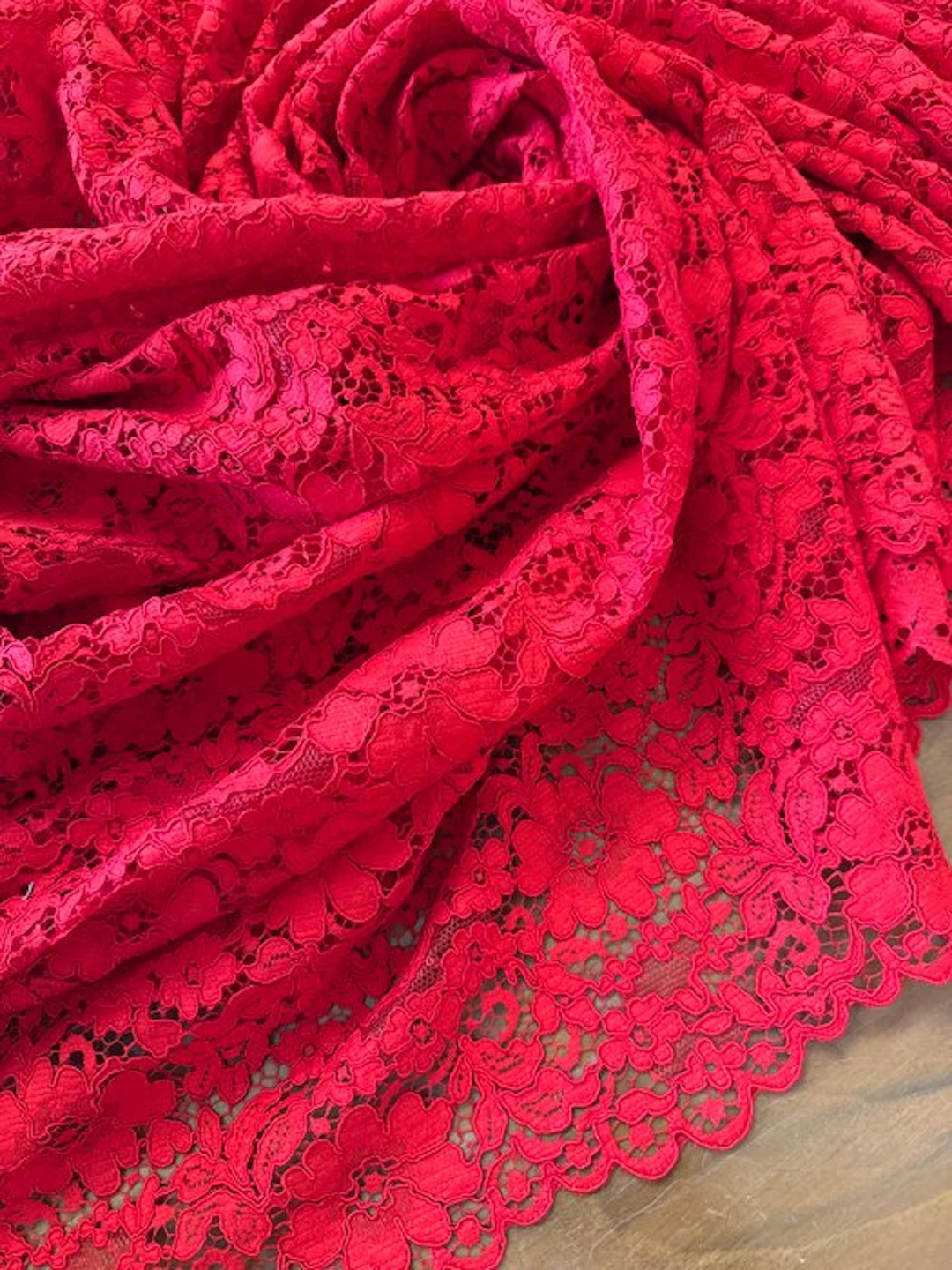 Panel - red silk-blend macramé lace panel - silk blend