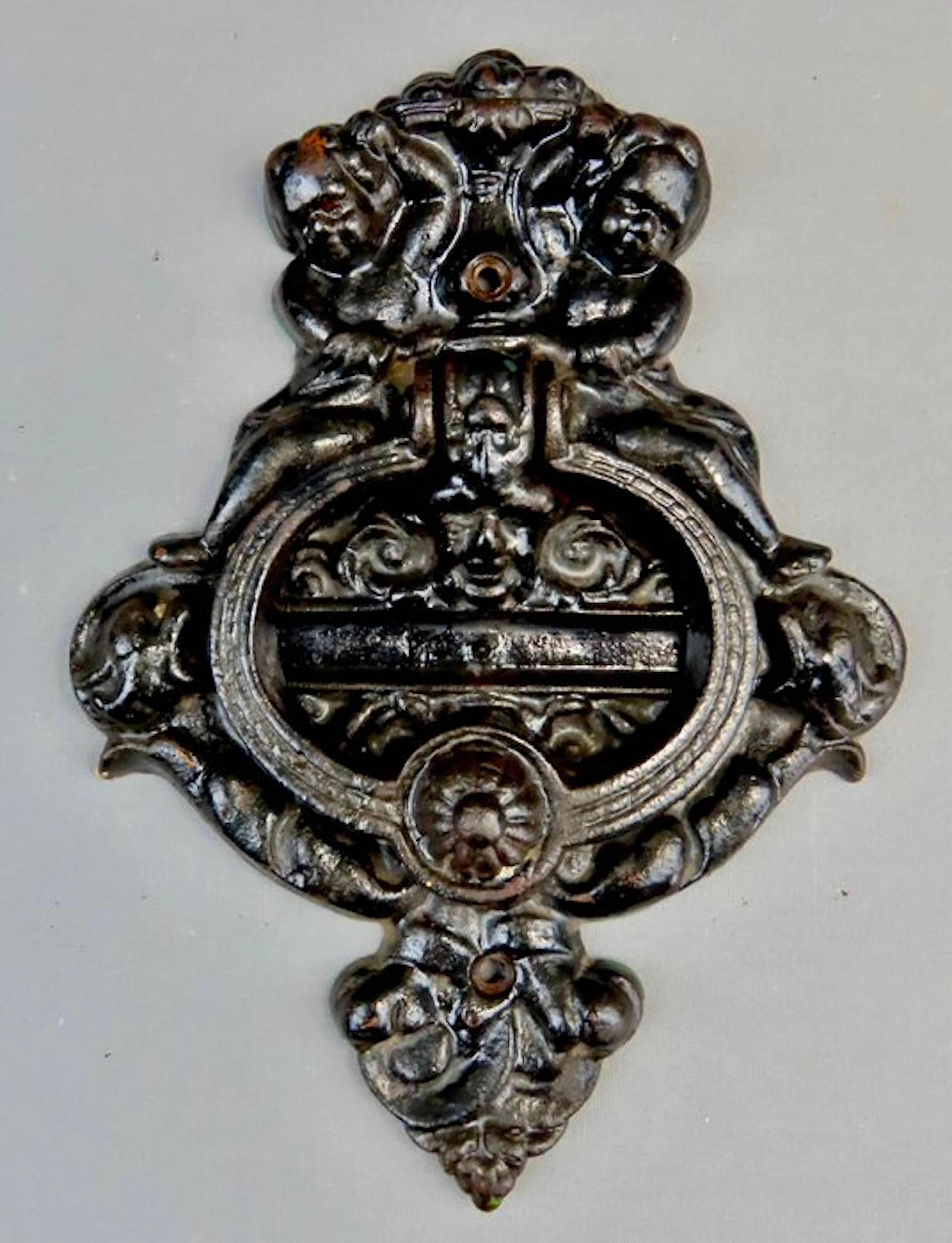 Door knocker - 1950-1960 - with angels - cast iron