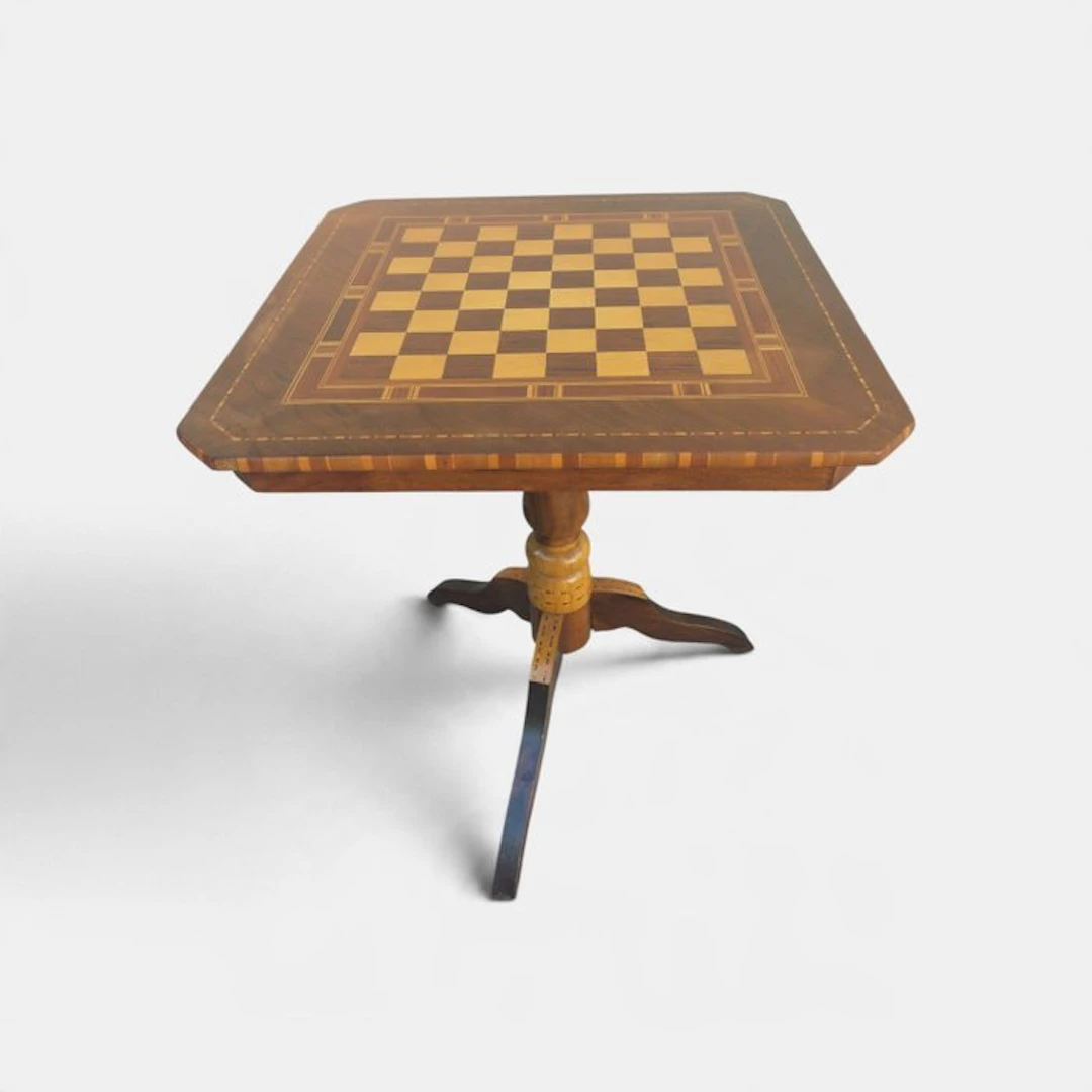 Chess table - Wood