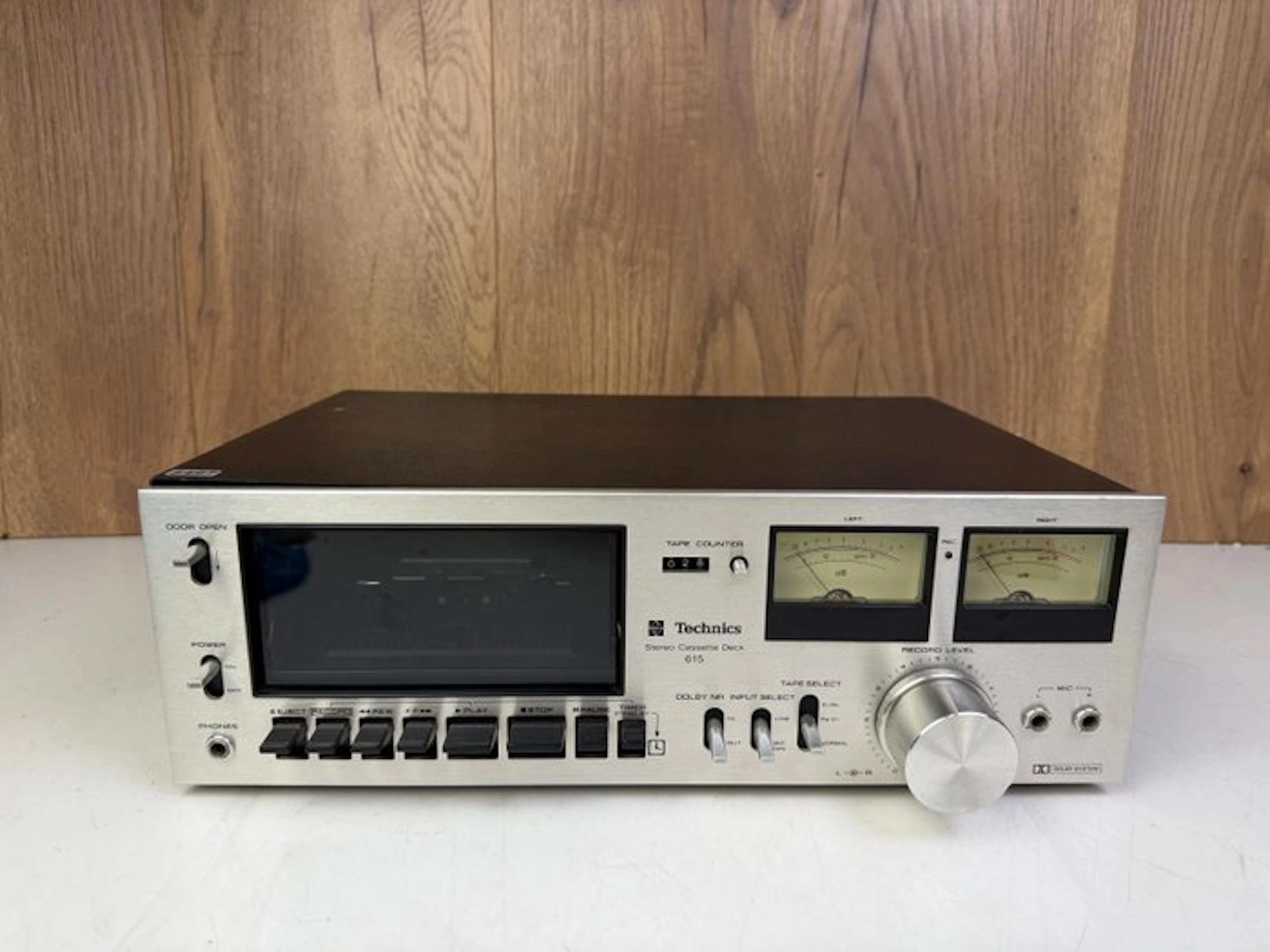 Technics - 615 Audio-cassette deck