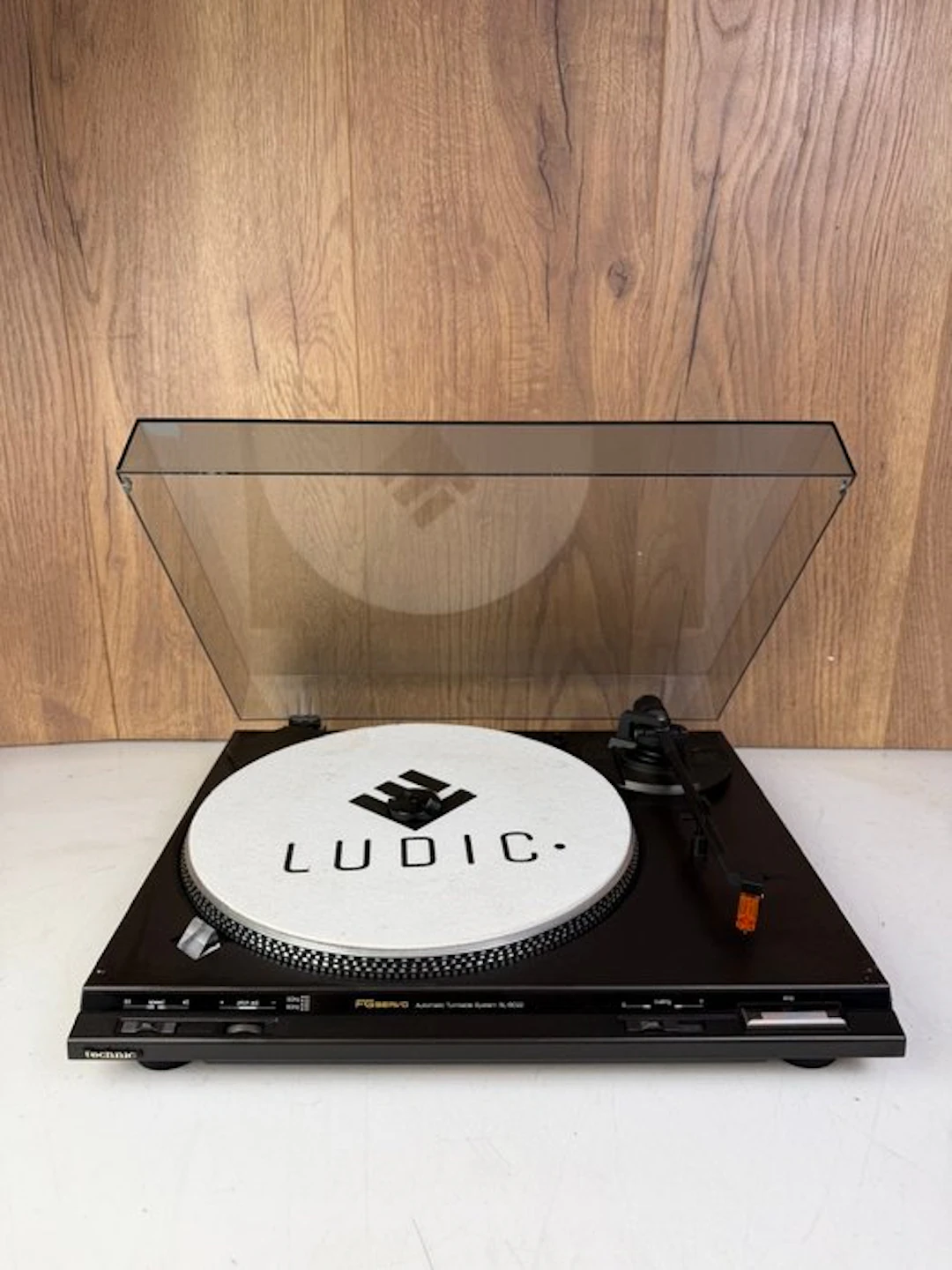 Technics - SL-BD22 Turntable