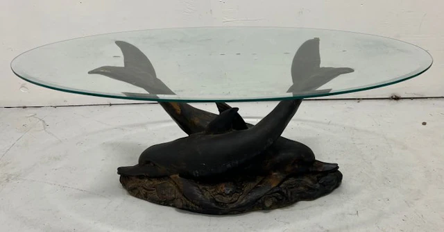 Coffee table - Glass - Two dolphins carrying a cut glass plate